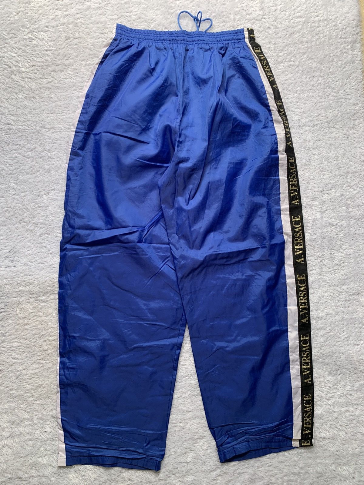 Versace Vintage versace tapped nylon track pant Size US 30 / EU 46 - 4 Thumbnail