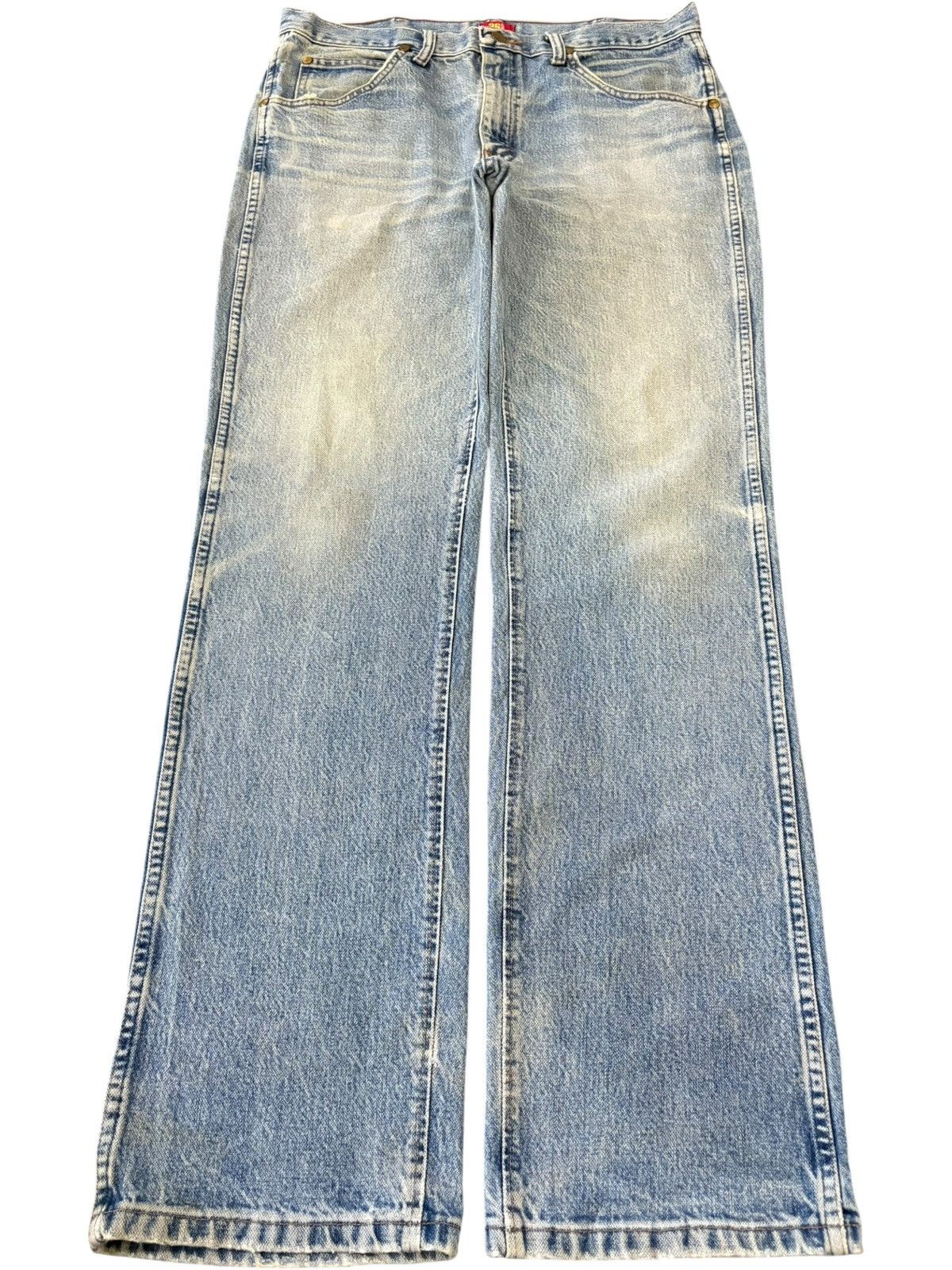 Wrangler Vintage 90s Wrangler Blue Wash Distressed Loose Jeans Size 35" - 1 Thumbnail