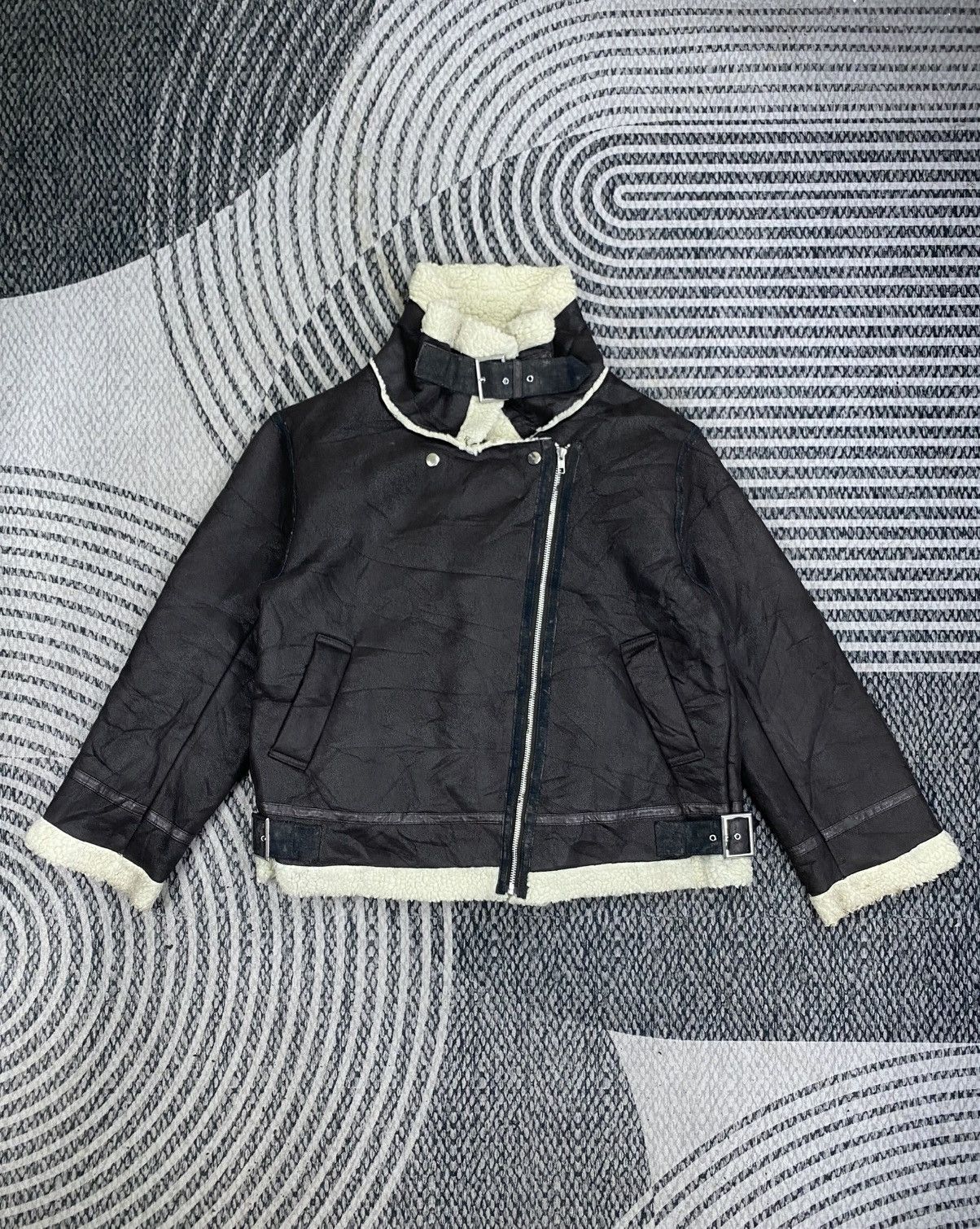 Japanese Brand Vintage Ungrid Japanese Fashion Leather Suede Sherpa Jacket Size US M / EU 48-50 / 2 - 7 Thumbnail