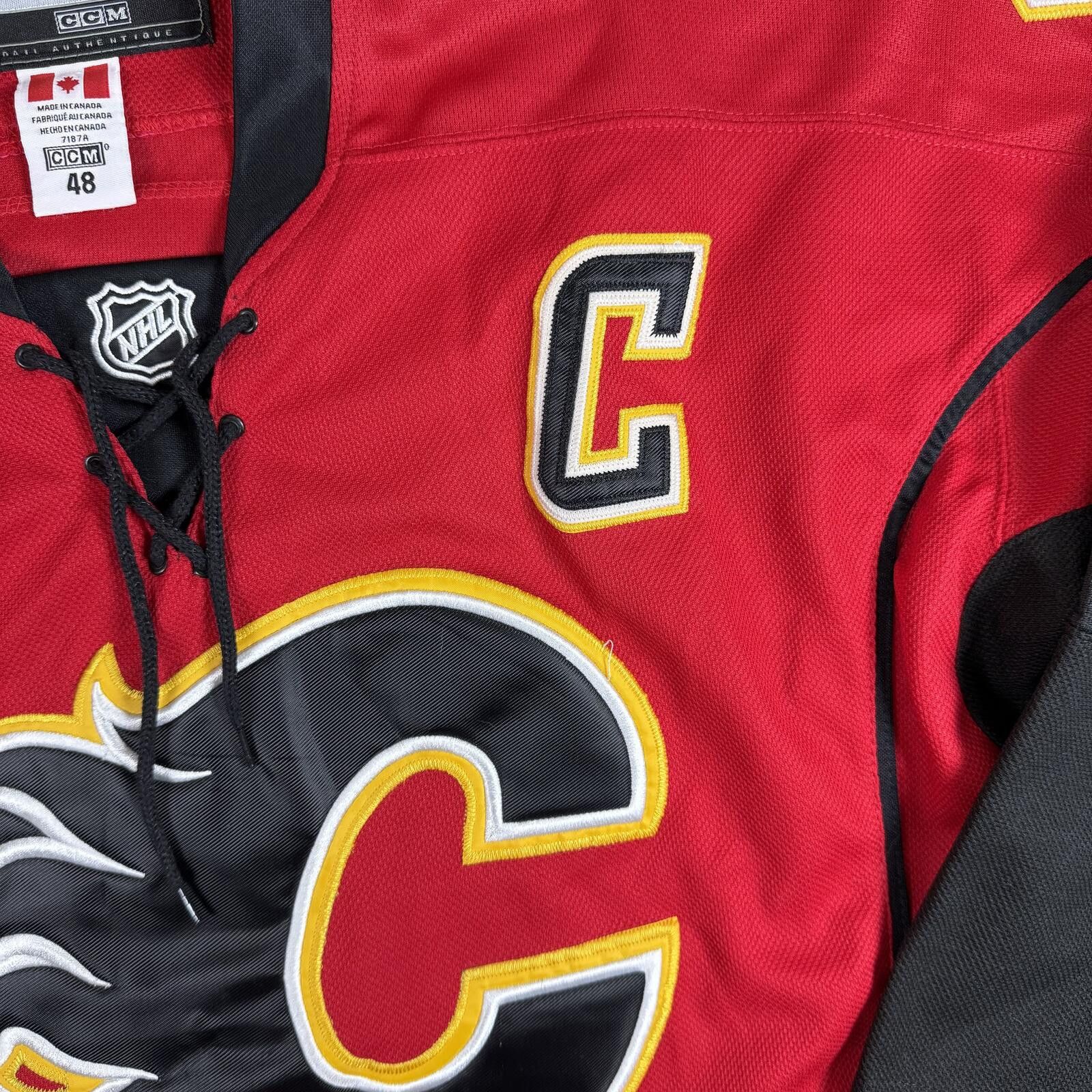 Reebok Jarome Iginla Reebok Calgary Flames Fight Strap Jersey 48 Size US M / EU 48-50 / 2 - 2 Thumbnail