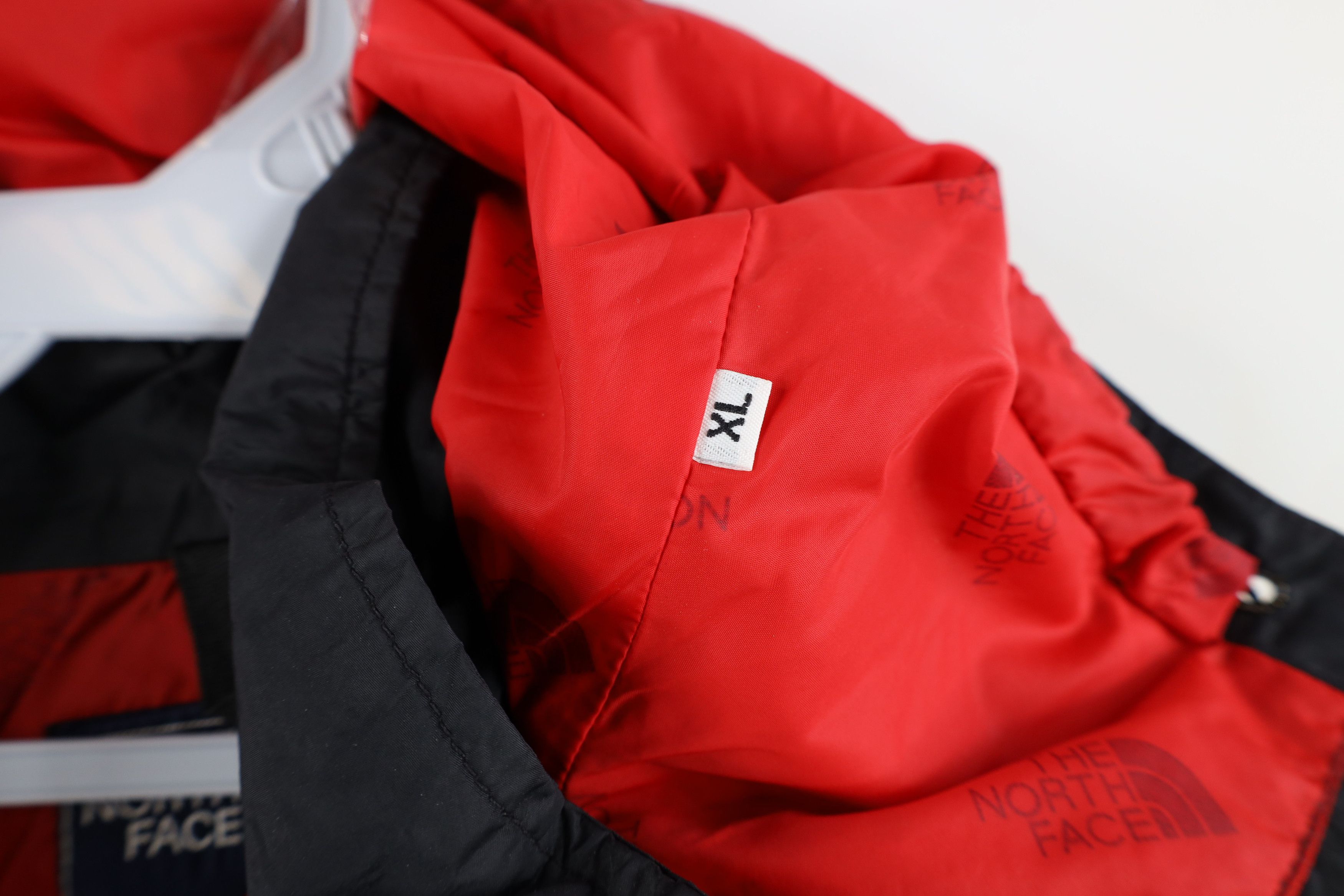 The North Face × Vintage Vintage 80s 90s The North Face Waterproof Hooded Jacket USA Size US XL / EU 56 / 4 - 5 Thumbnail