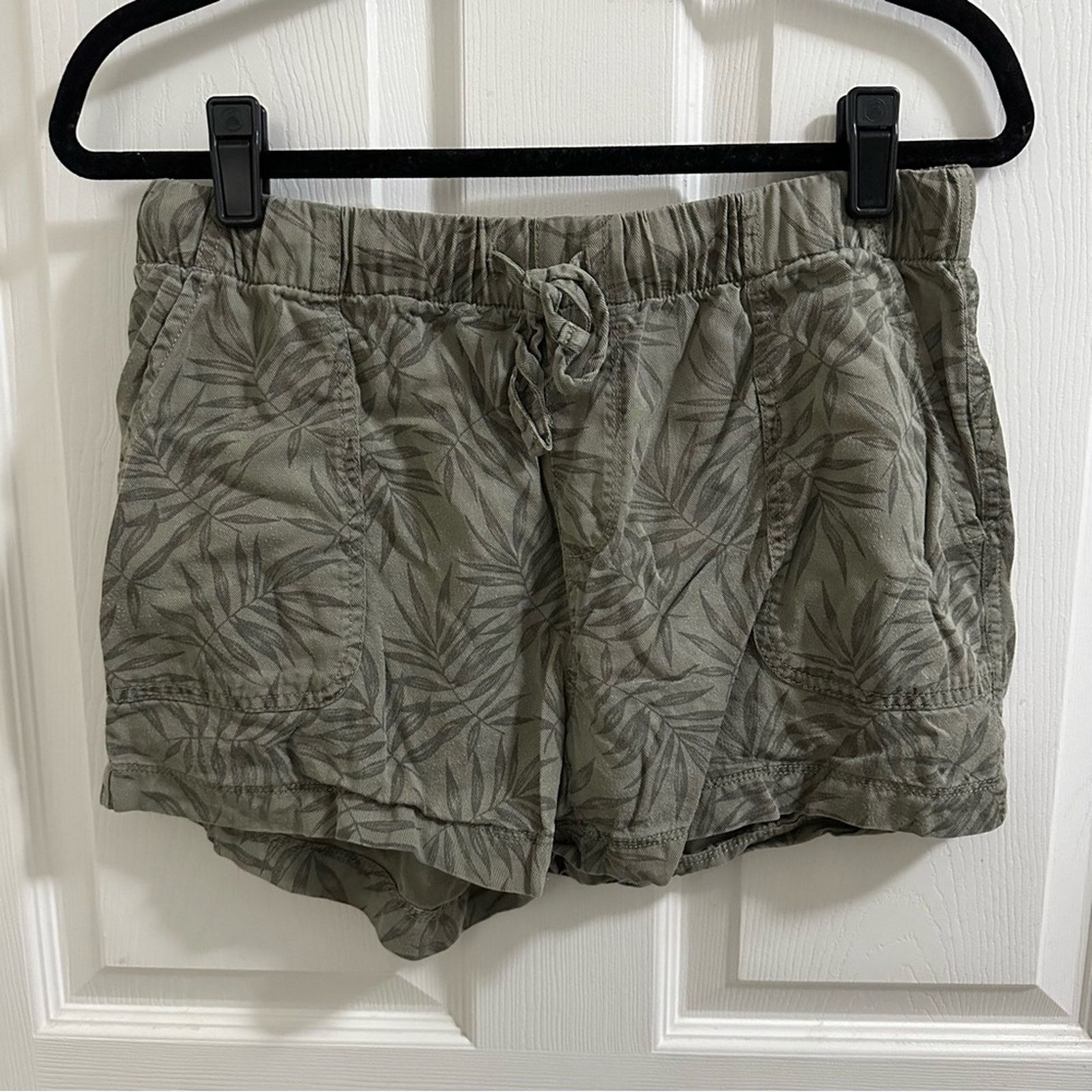 Gap GAP Ladies Tencel Short with Front Pocketed Shorts Small Size 27" / US 4 / IT 40 - 2 Thumbnail