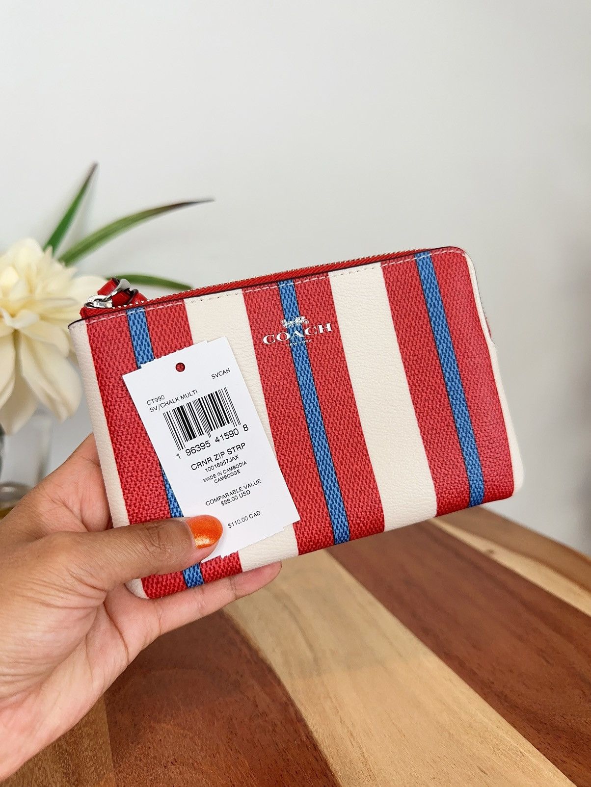 Coach NWT Coach Corner Zip Wristlet With Stripe Print Size ONE SIZE - 7 Thumbnail