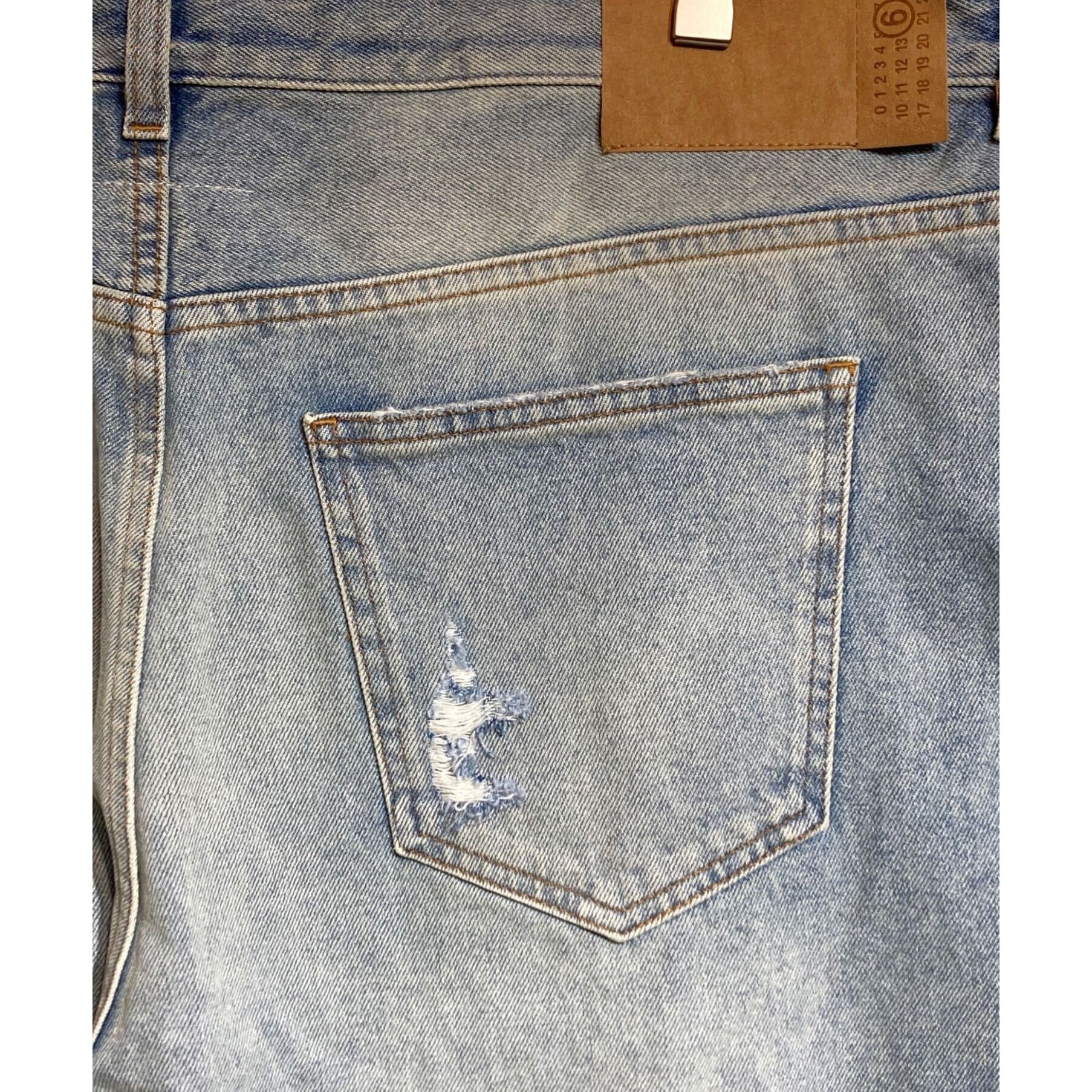 Maison Margiela MM6 Maison Margiela 25SS TAPED DENIM SHORTS Indigo Size 46 Size US 30 / EU 46 - 3 Thumbnail