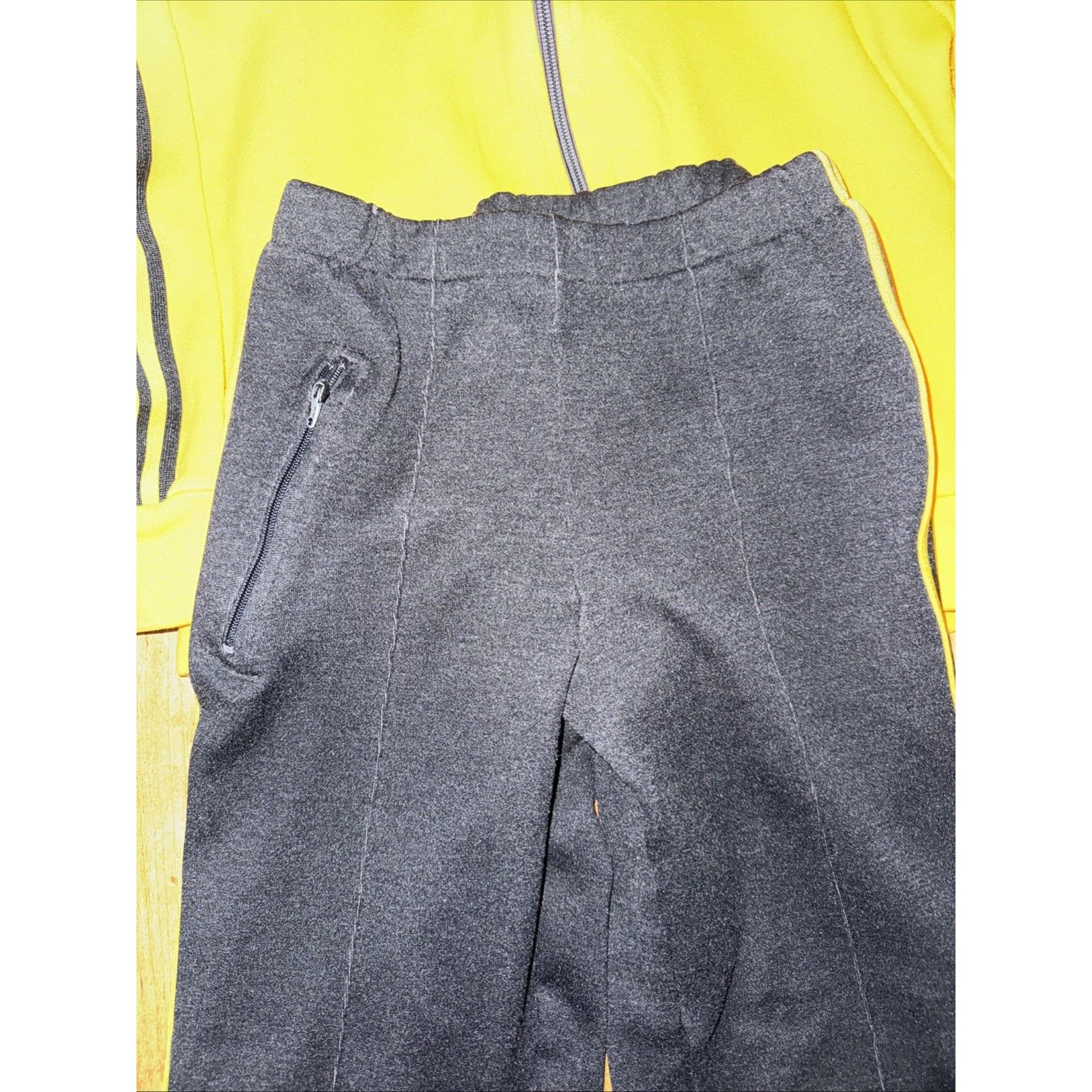 Vintage Vintage 70s Kids Track Suite Sportswear Running Jogging Size ONE SIZE - 2 Thumbnail