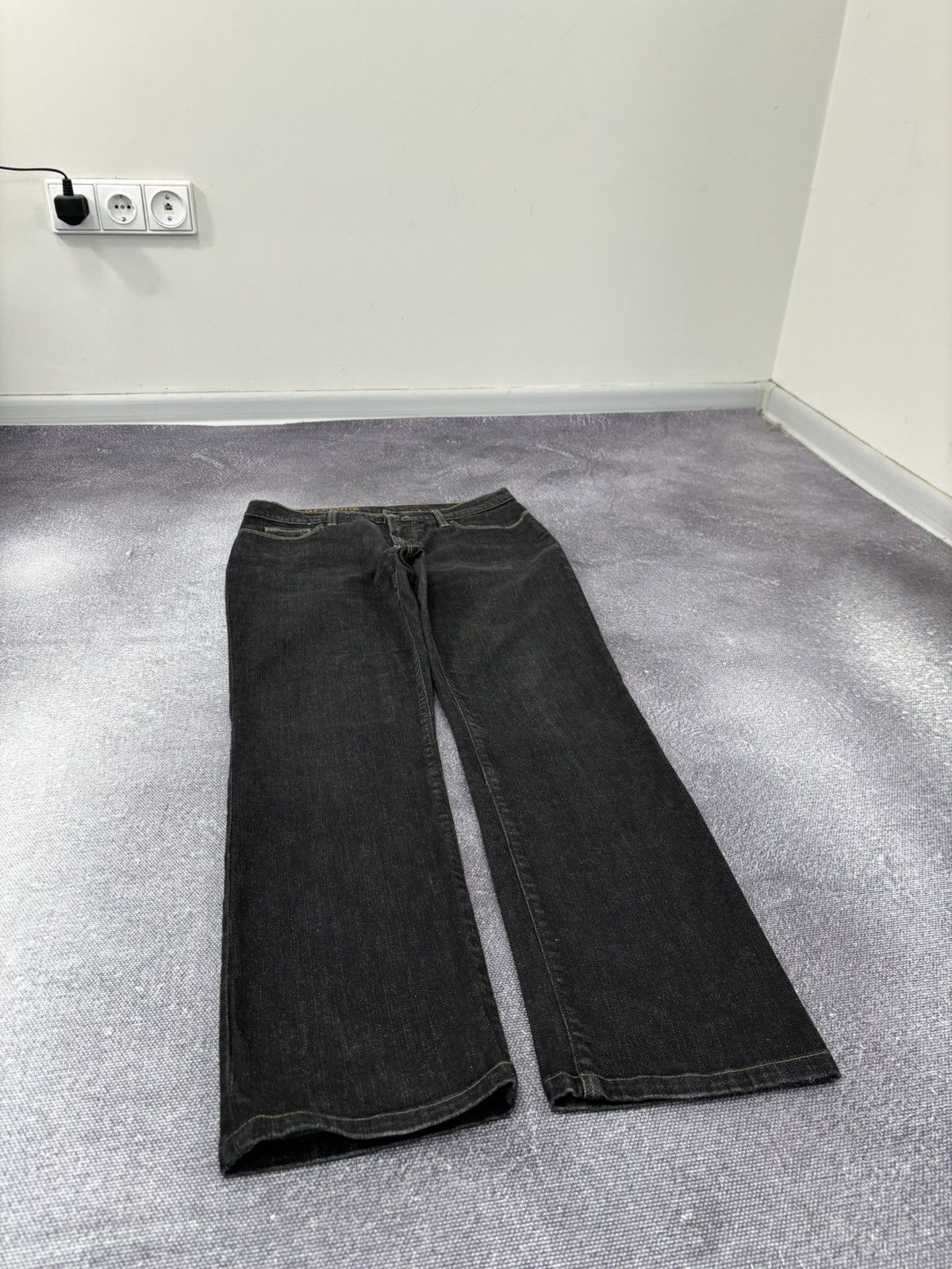 GF Ferre Vintage Gianfranco Ferre Black Italian Luxury Denim Jeans Size US 31 - 3 Thumbnail