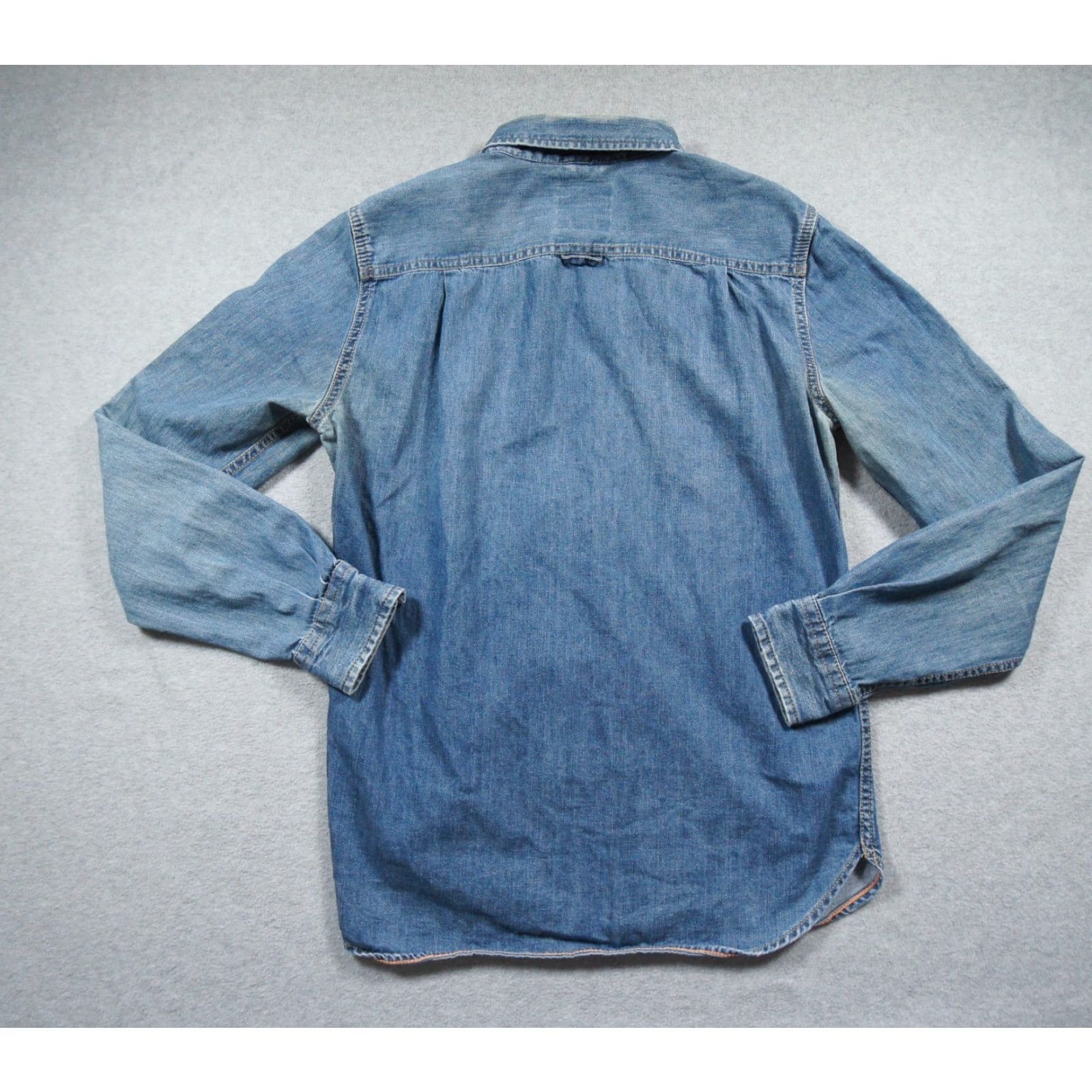 Superdry Superdry Shirt Mens Medium Blue Button Down Denim Jeans Long Sleeve Worn Workwear Size US M / EU 48-50 / 2 - 5 Thumbnail