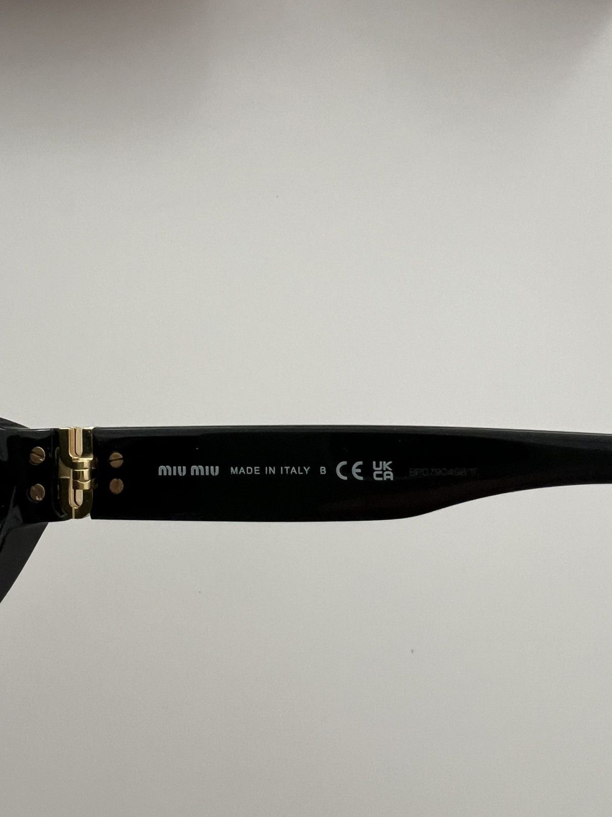 Miu Miu Miu Miu Cat Eye Sunglasses Size ONE SIZE - 7 Thumbnail