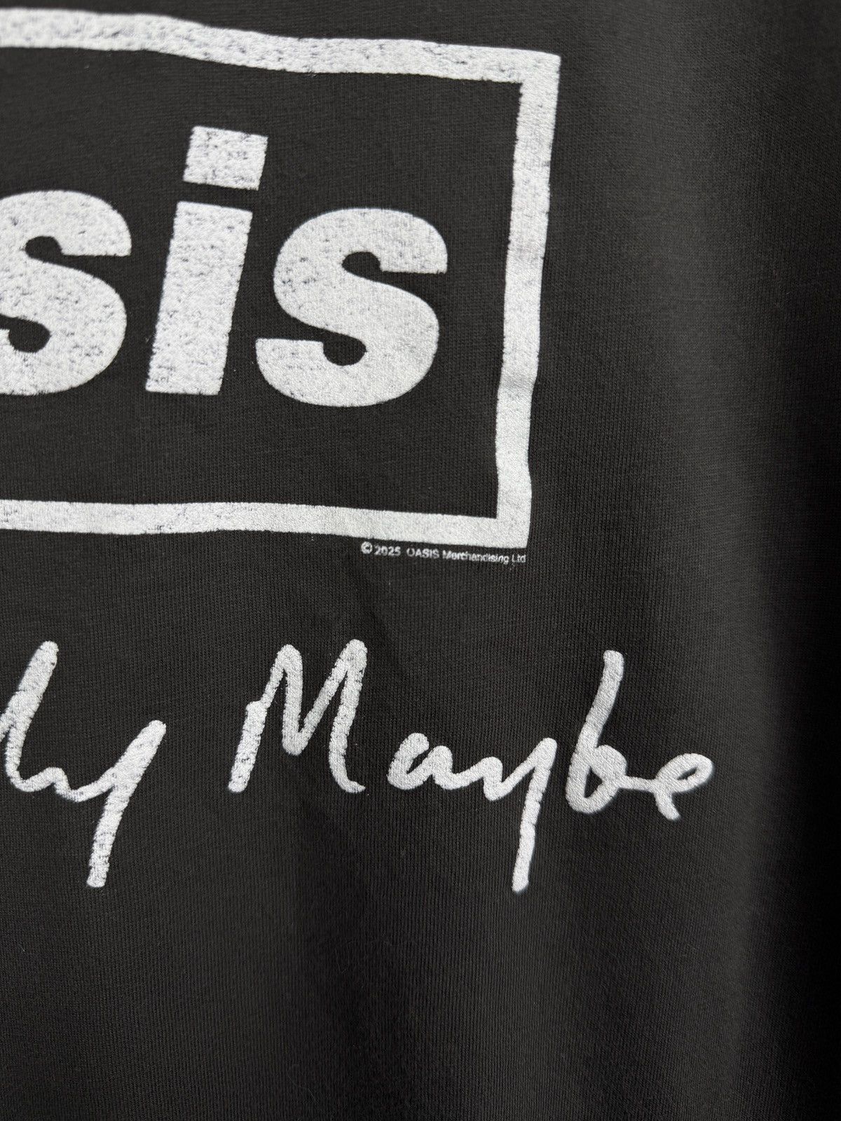 Band Tees 🇬🇧 Vintage Y2K Oasis Definitely Maybe T-Shirt Liam Gallagher Size US M / EU 48-50 / 2 - 5 Thumbnail