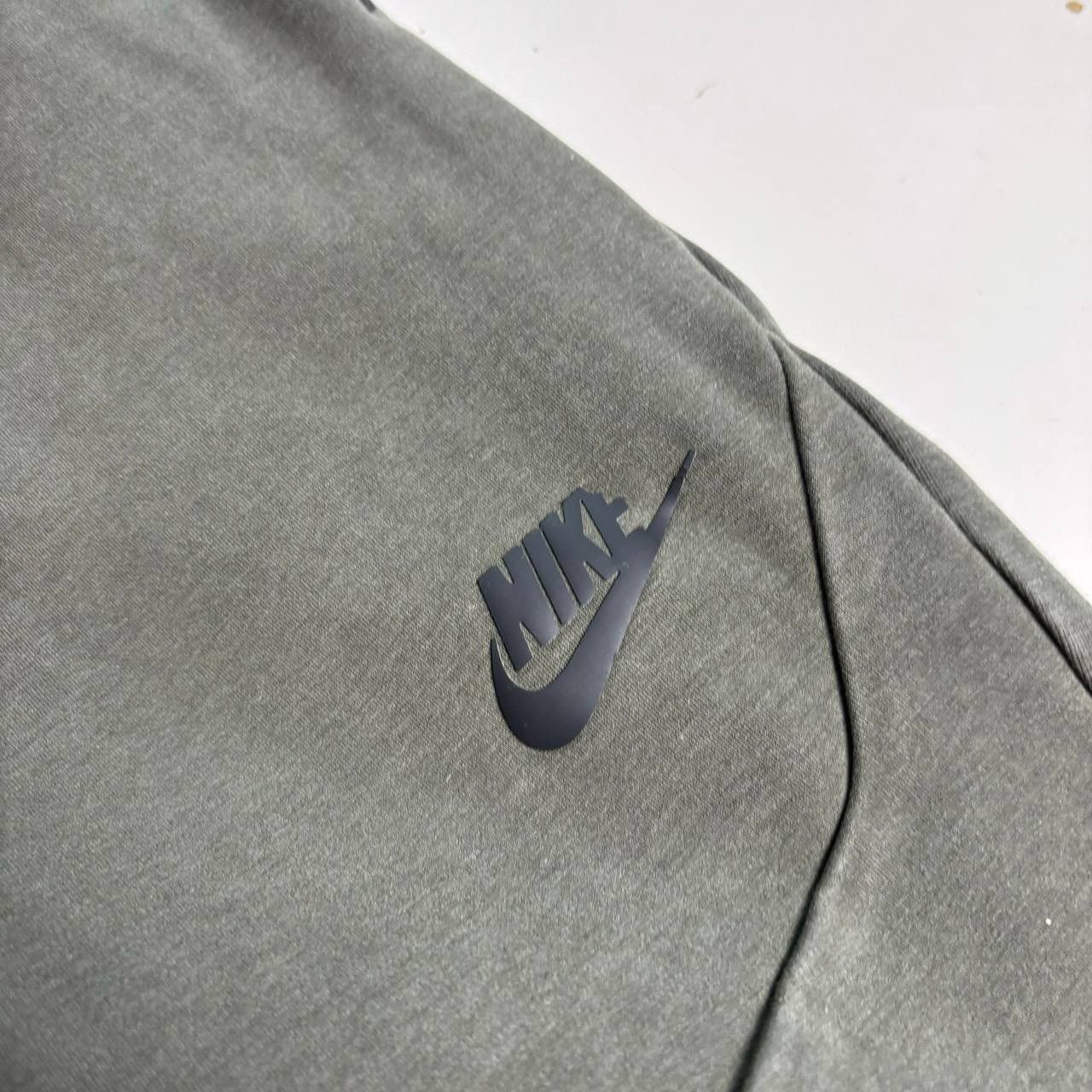 Nike Nike Tech Fleece pants Size:XS Size US 28 / EU 44 - 6 Thumbnail