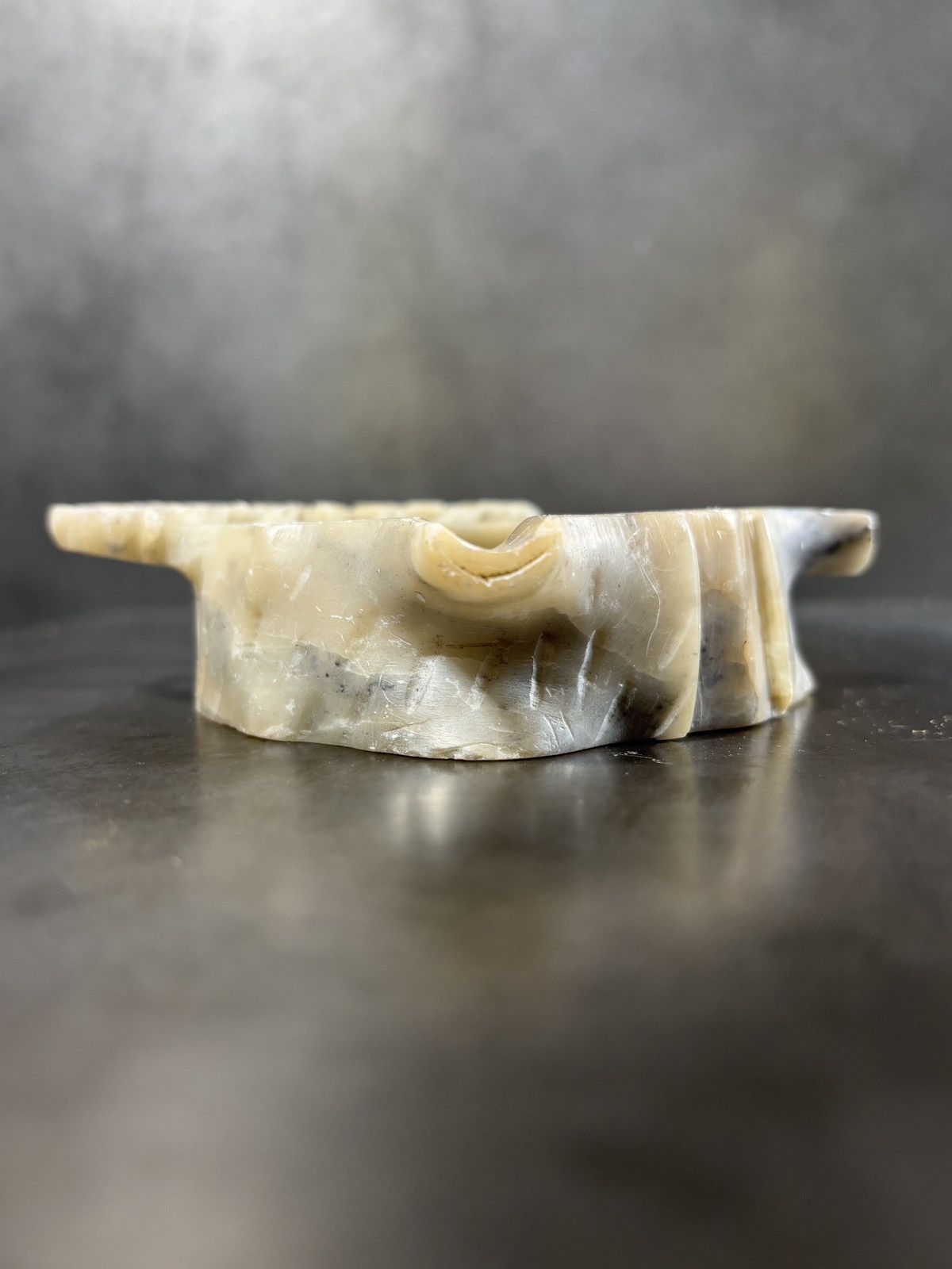 Vintage Carved Vintage Stone Ashtray Chinese Alabaster Soapstone 60s Size ONE SIZE - 10 Thumbnail