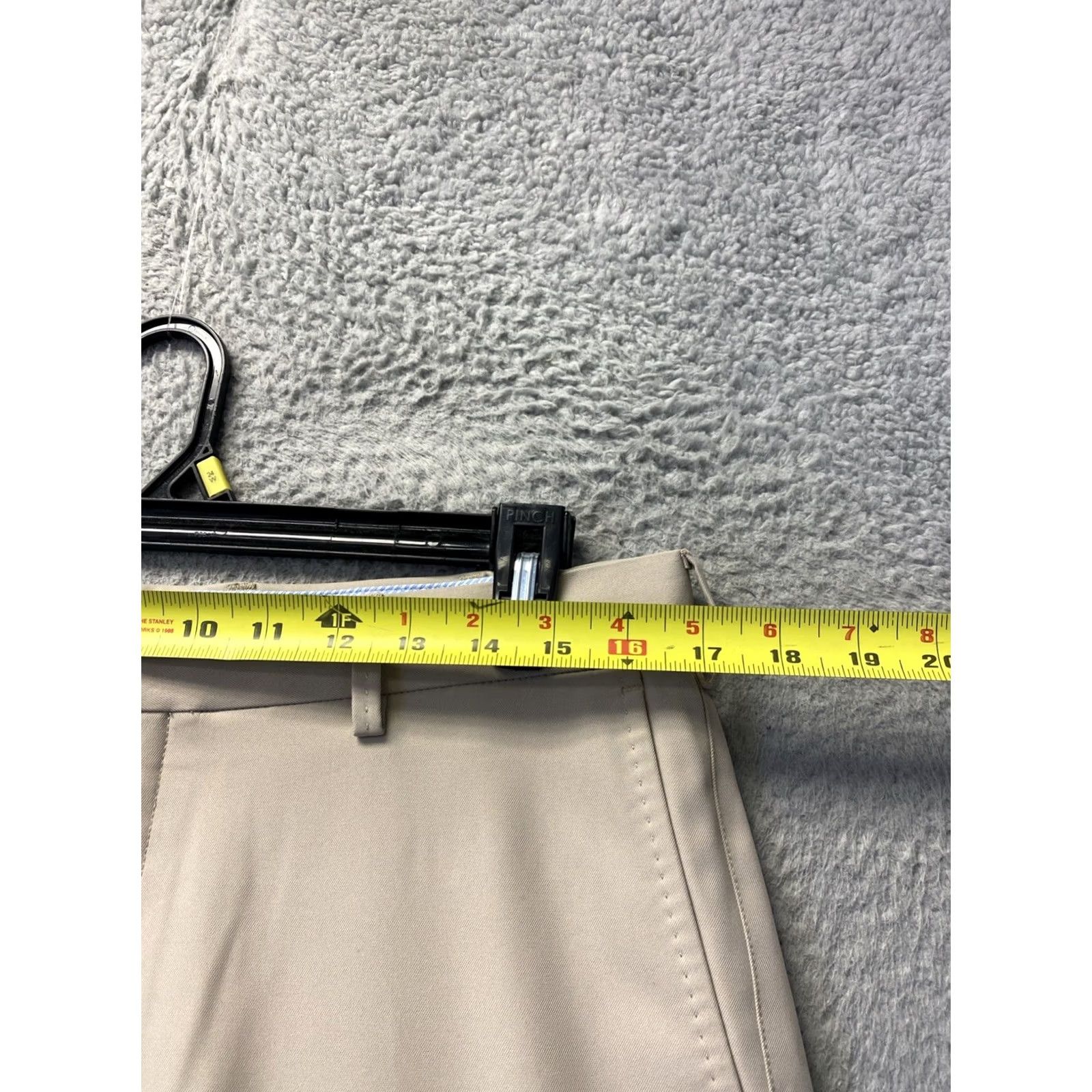 Peter Millar VINTAGE Peter Millar Crown Golf Pants Men’s 33x32 Beige Chino Straight /0757 Size US 33 - 6 Thumbnail