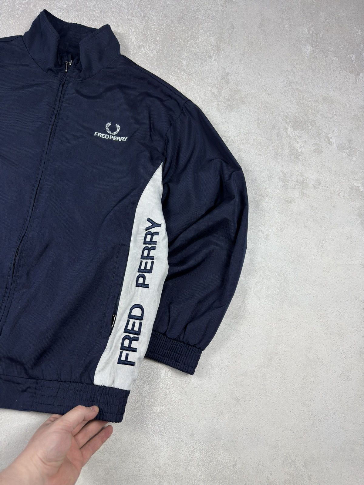 Fred Perry Vintage Fred Perry Regular Size Tracksuits Nylon Jacket Size US L / EU 52-54 / 3 - 4 Thumbnail