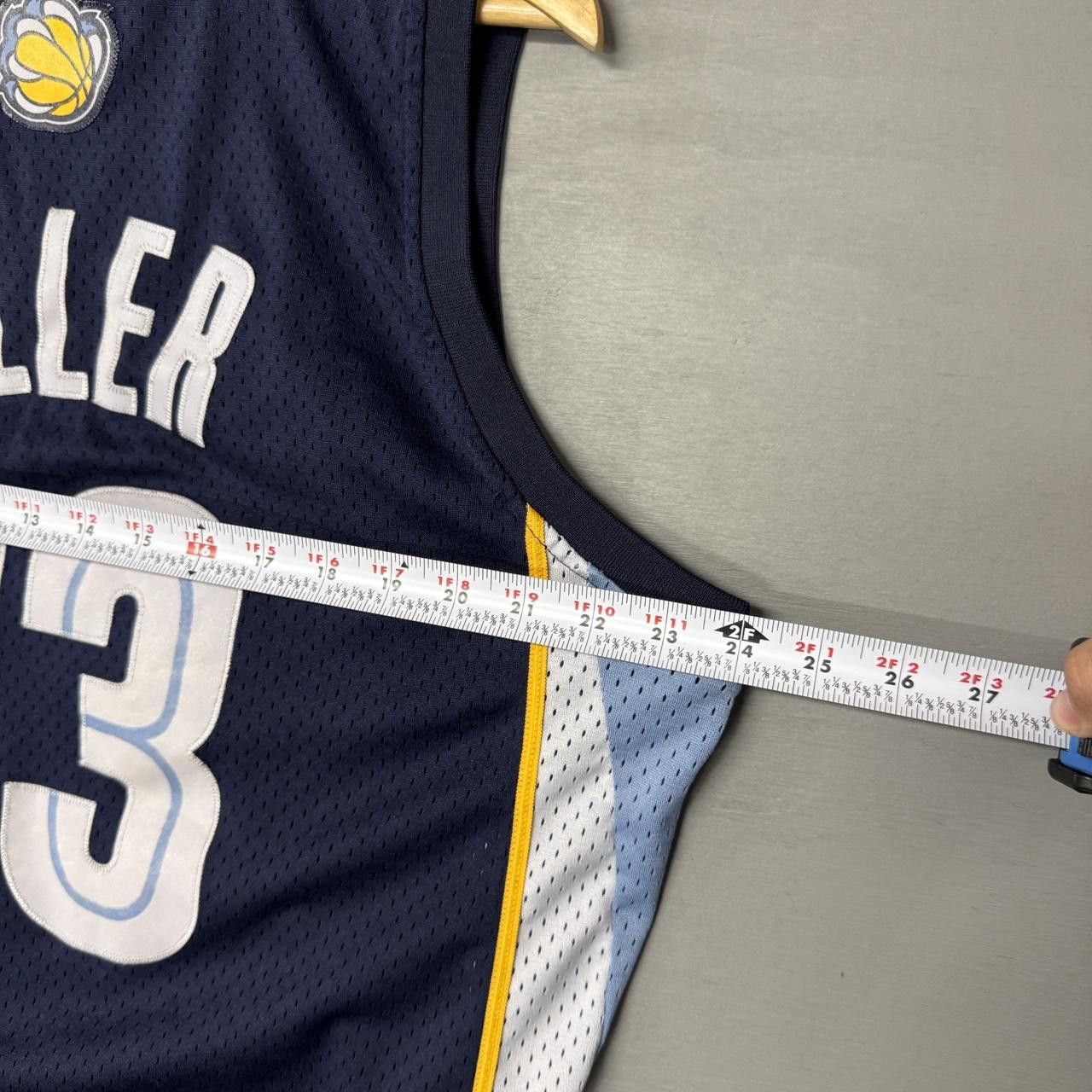 Reebok Memphis Grizzlies Mike Miller Reebok STITCHED Jersey Large Size US L / EU 52-54 / 3 - 6 Thumbnail
