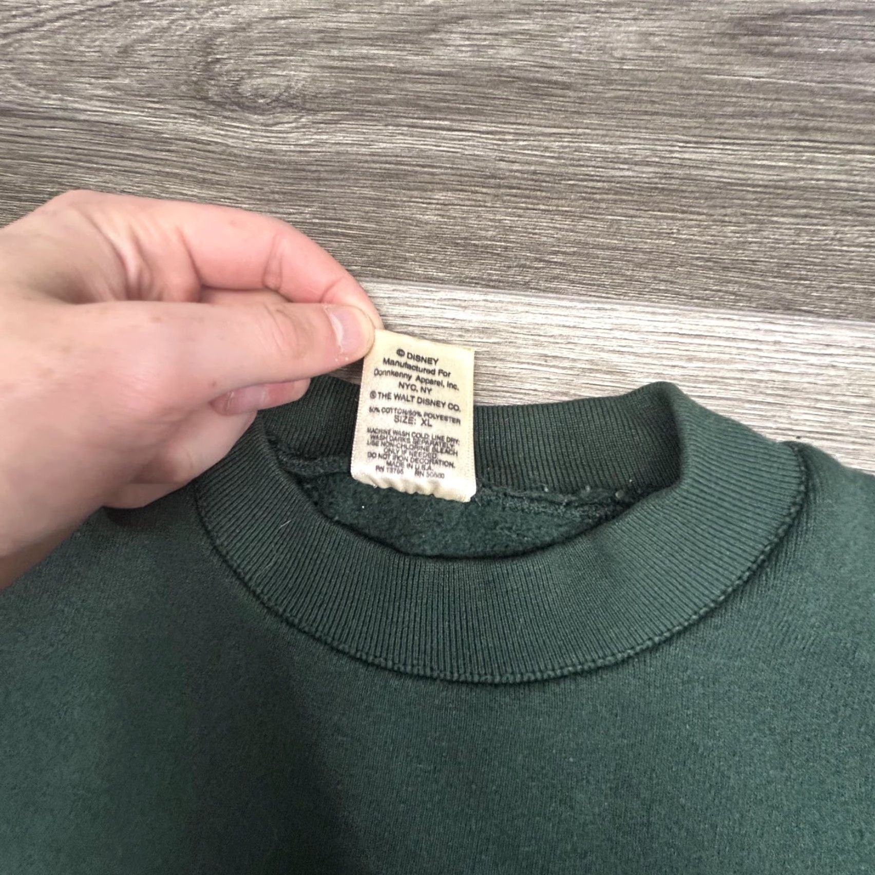 Mickey & Co. VINTAGE Mickey Sweatshirt Mens XL Green Embroidered Mickey Mouse Graphic 90s Pullover Crew Neck Size US XL / EU 56 / 4 - 7 Thumbnail