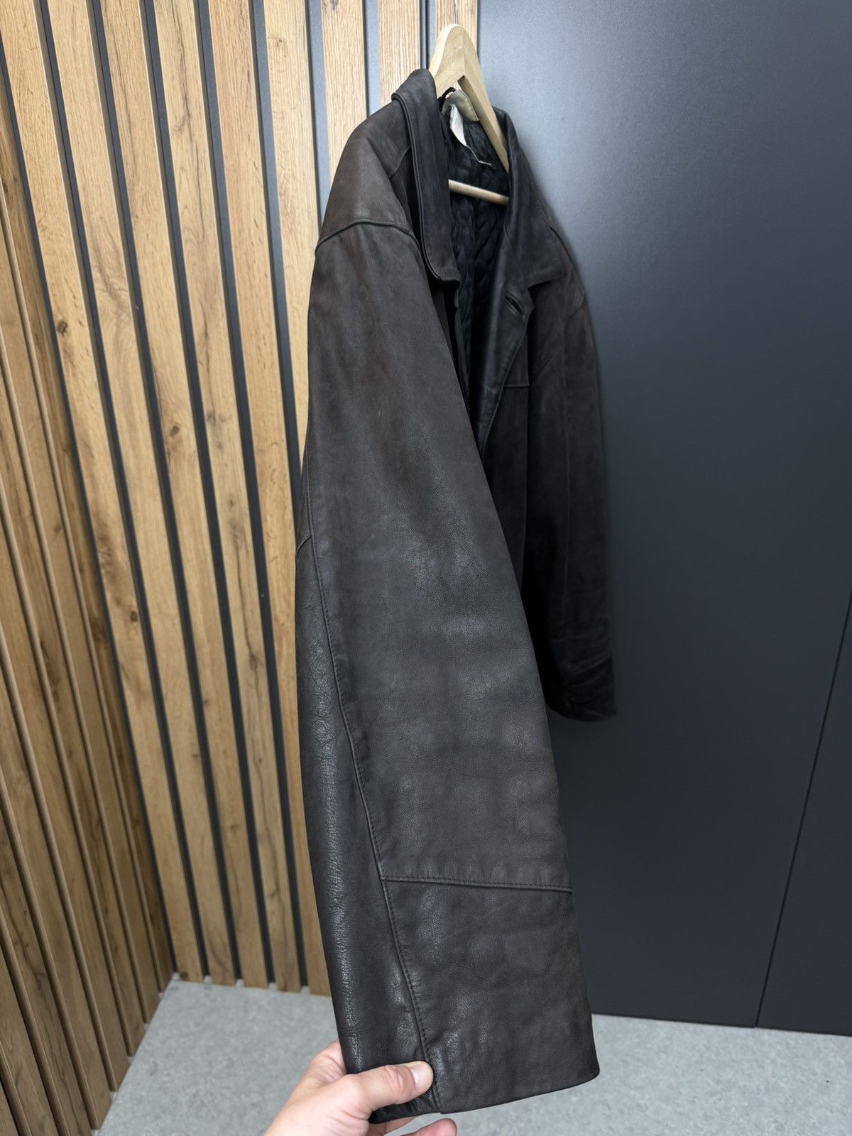Adidas Vintage Adidas Dark Brown Leather Jacket Coat Size L Size US L / EU 52-54 / 3 - 19 Thumbnail