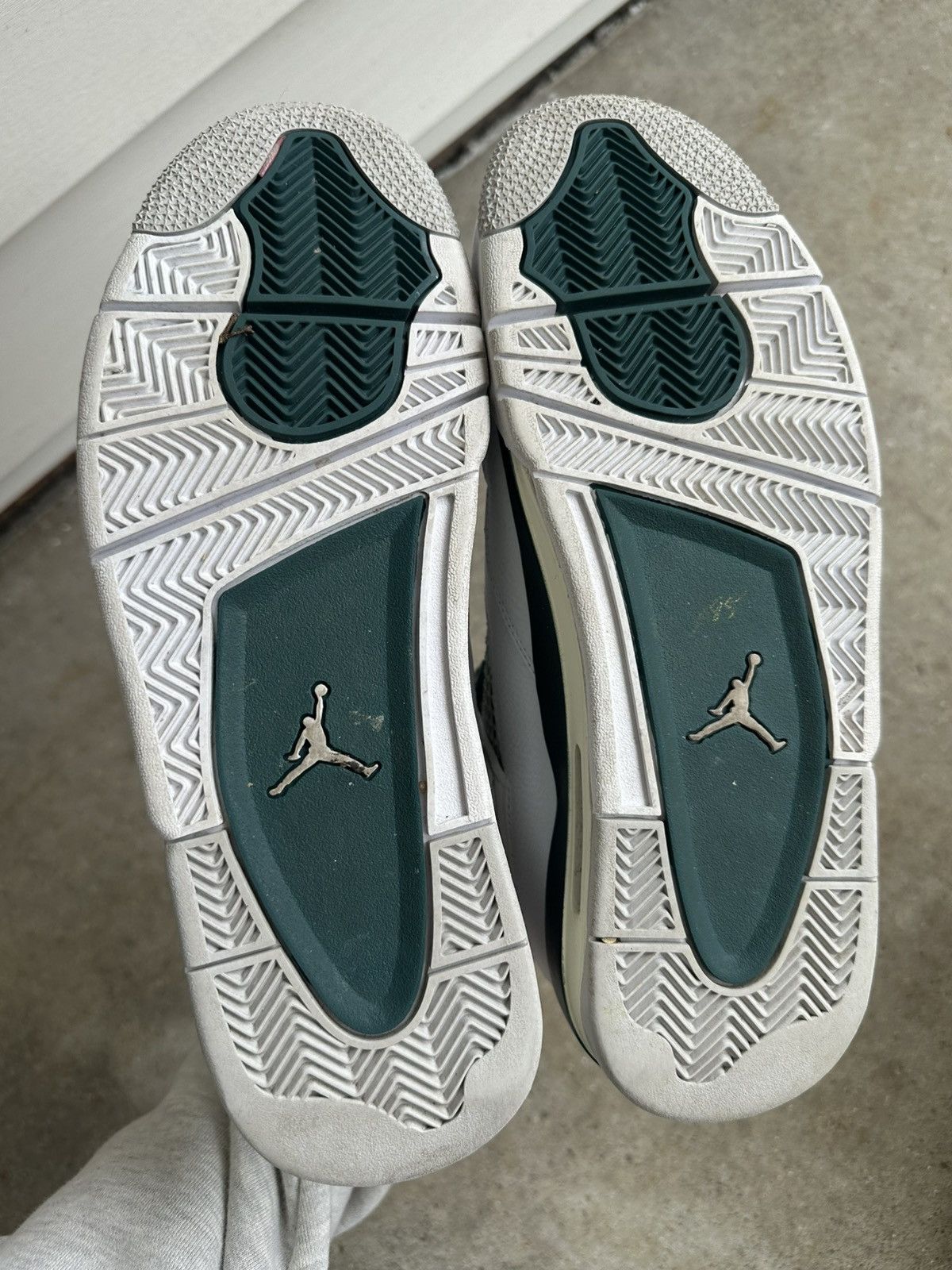 Jordan Brand Nike Air Jordan 4 Retro Oxidized Green size 9.5 Size US 9.5 / EU 42-43 - 5 Thumbnail