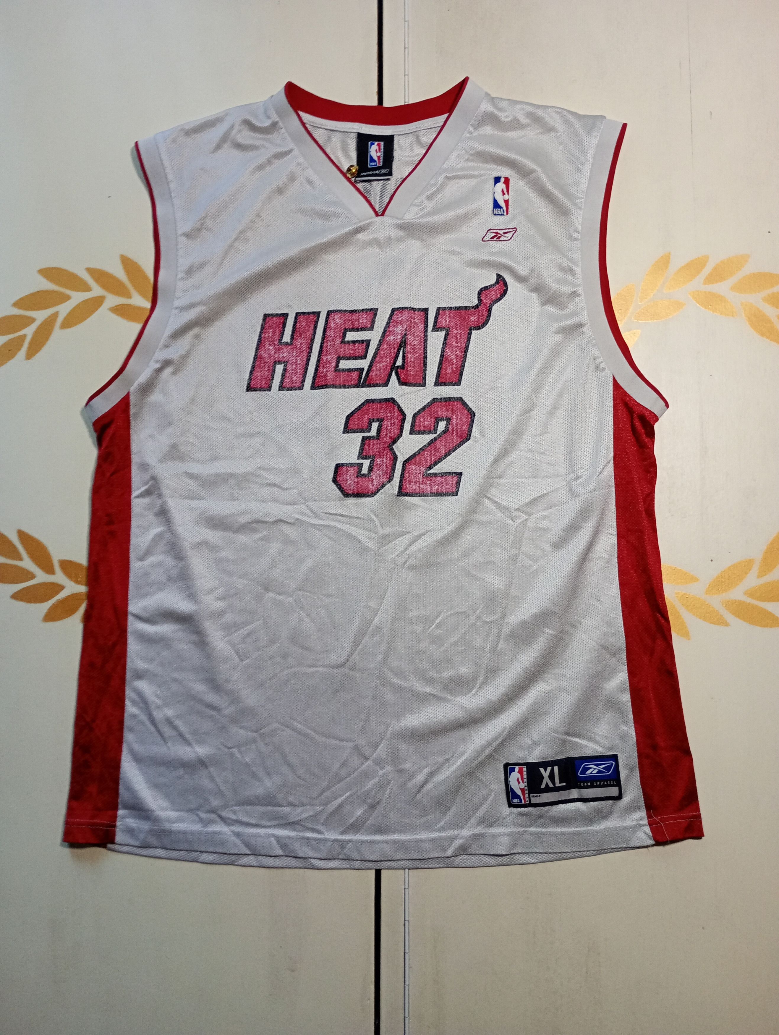 NBA × Reebok Reebok Miami Heat Jersey 32 Shaquille O'Neal 2002-2004 Size US XL / EU 56 / 4 - 1 Thumbnail