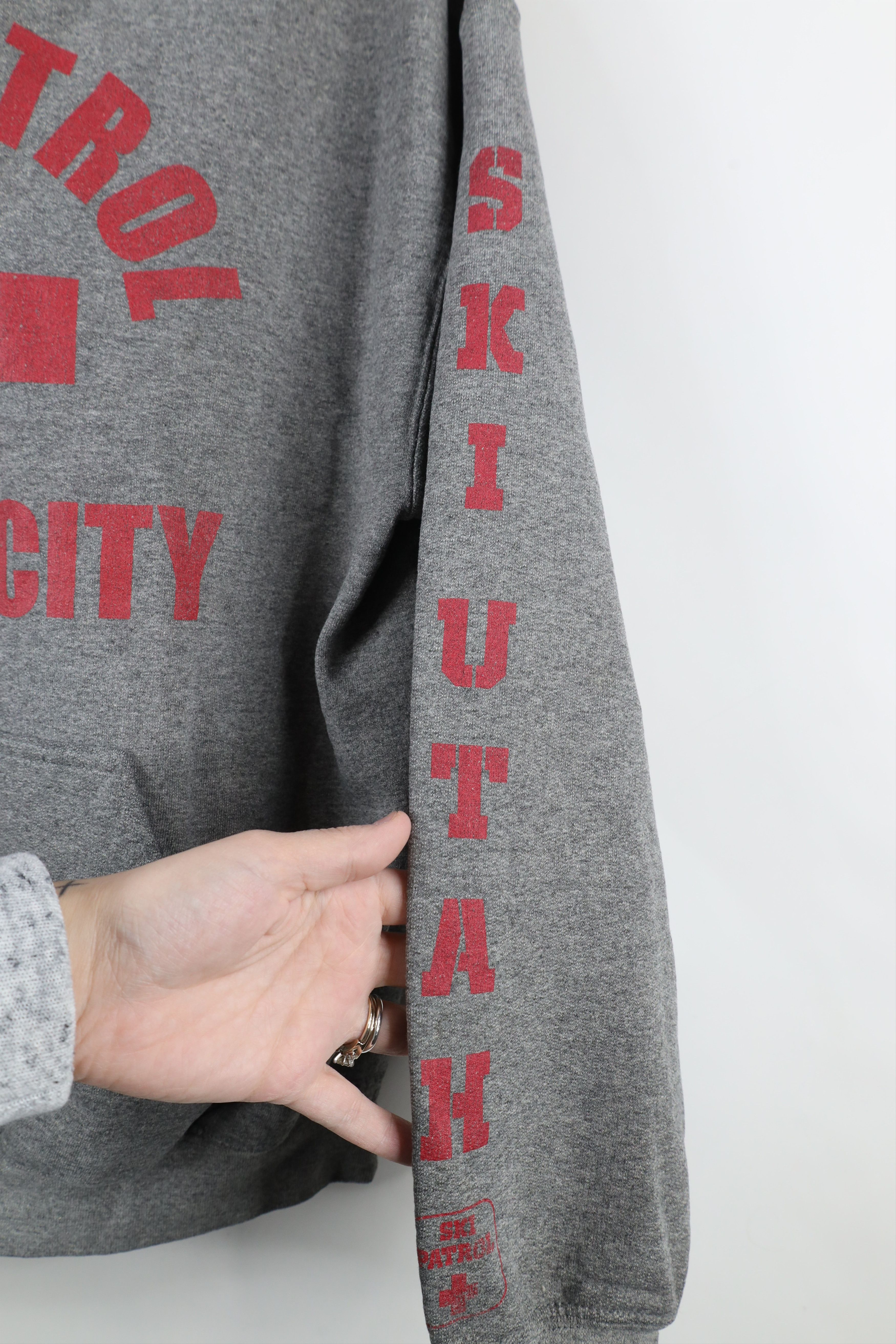 Vintage Vintage Streetwear Patrol Park City Utah Hoodie Sweatshirt Size US M / EU 48-50 / 2 - 5 Thumbnail