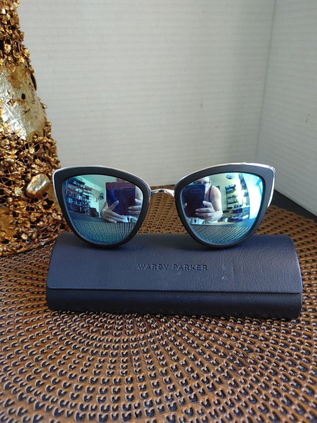 Quay Quay Australia My Girl 126 Mirrored Sunglasses Size ONE SIZE - 1 Thumbnail