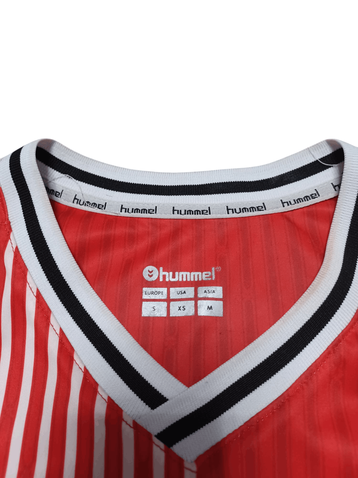 Hummel SOUTHAMPTON HUMMEL 23/24 SOCCER FOOTBALL JERSEY Size US S / EU 44-46 / 1 - 3 Thumbnail