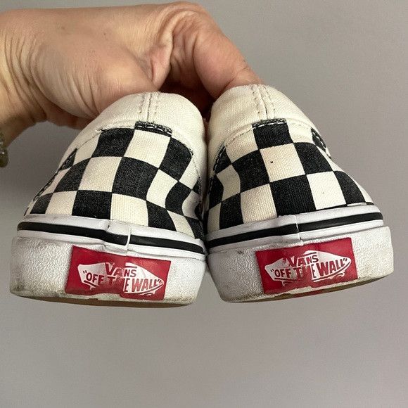 Vans Vans Black/Ecru Classic Checkerboard Slip-on Sneakers Size US 6 / IT 36 - 6 Thumbnail