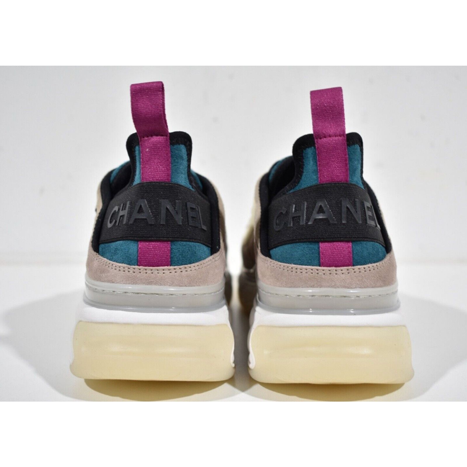 Chanel 20K CC Logo Lace Up Flat Runner Trainer Sneaker 41 Size US 11 / IT 41 - 11 Thumbnail