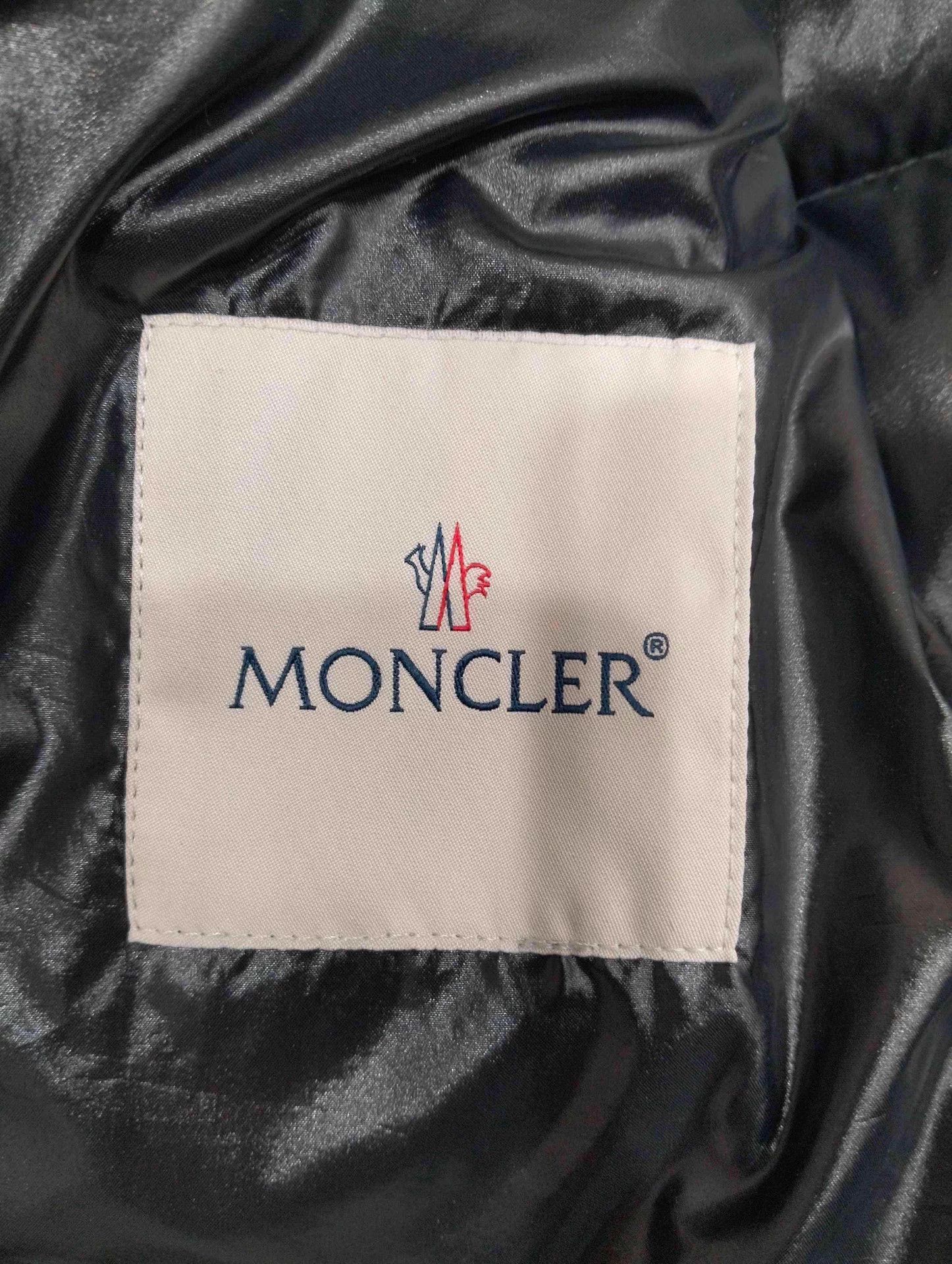 Moncler Moncler black high neck technical puffer jacket size 2 Size US M / EU 48-50 / 2 - 5 Thumbnail