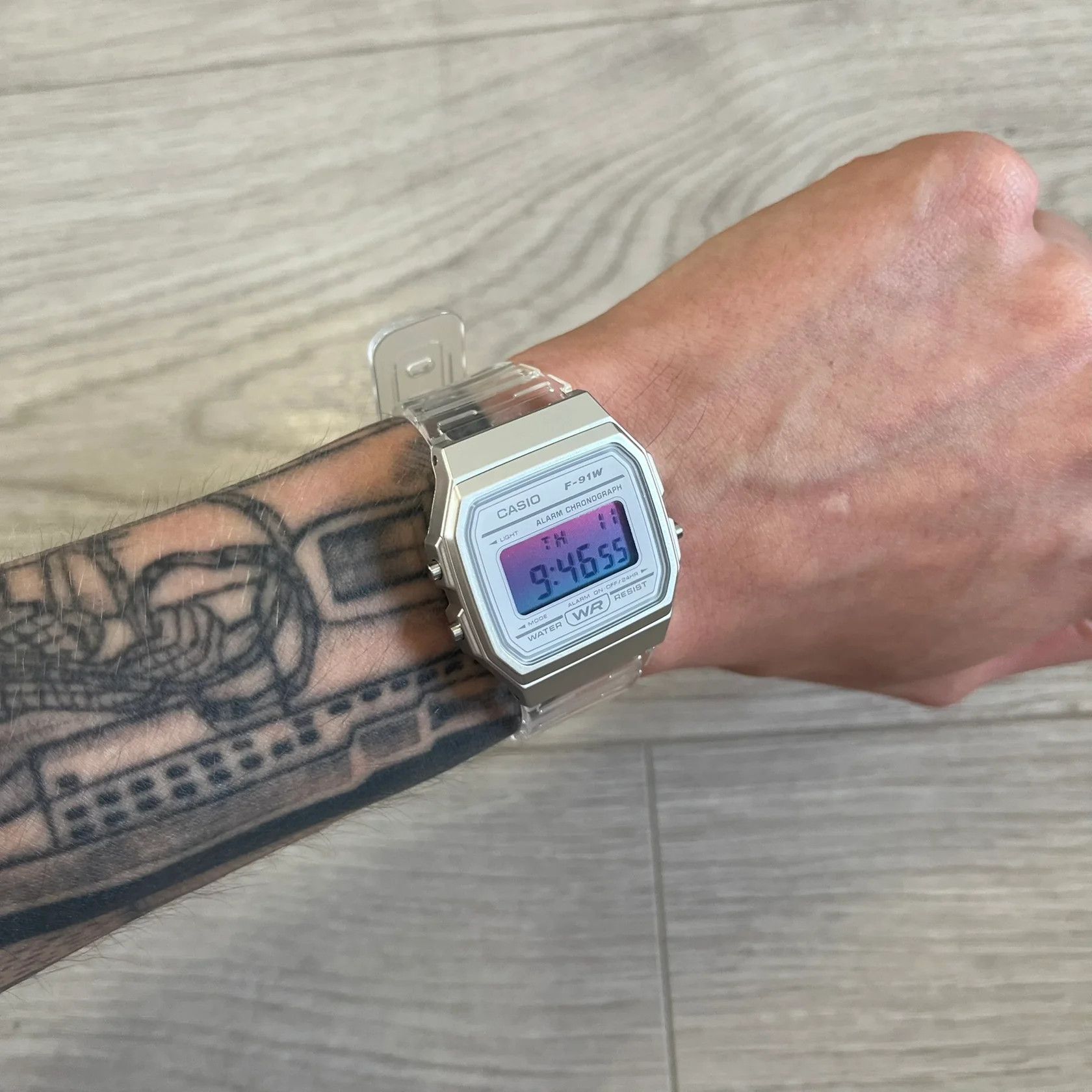 Casio Casio F-91W "Synthwave" Gradient & Clear Digital Watch Size ONE SIZE - 3 Thumbnail