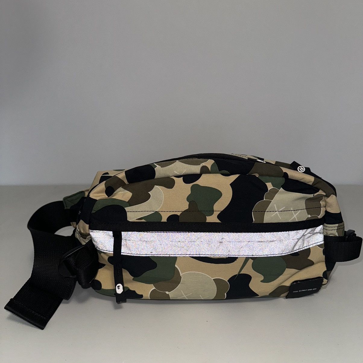 Bape × Kaws Bape x Kaws Bendy Camo Cross Body Waist Bag Size ONE SIZE - 3 Thumbnail