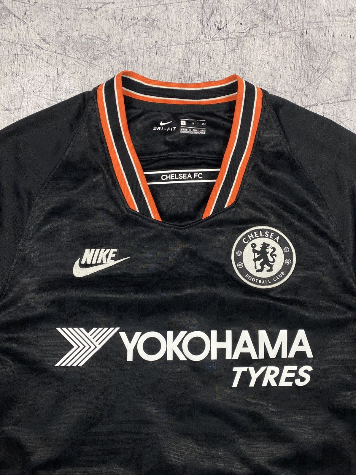 Nike Nike Chelsea FC 2019/20 Third Football Jersey Size US S / EU 44-46 / 1 - 5 Thumbnail