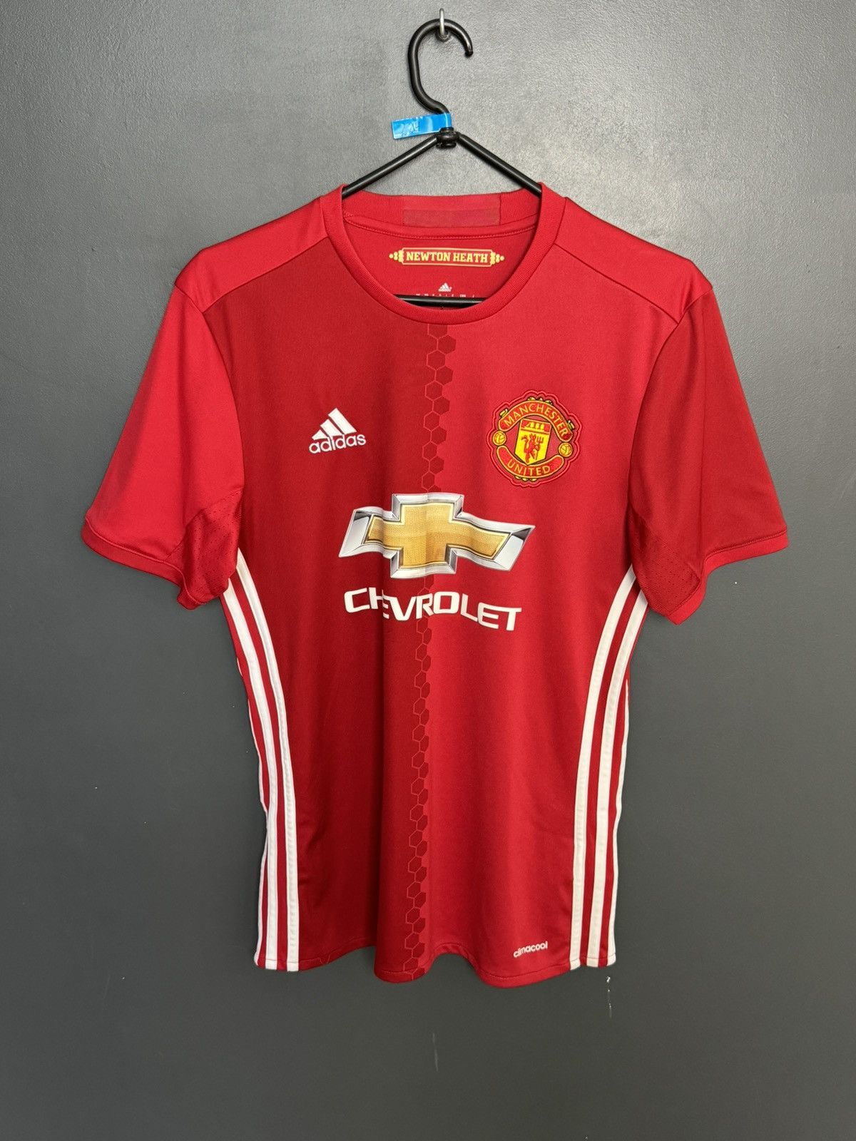 Adidas Manchester United 16/17 Home Pogba Football Jersey T-Shirt Size US S / EU 44-46 / 1 - 2 Thumbnail