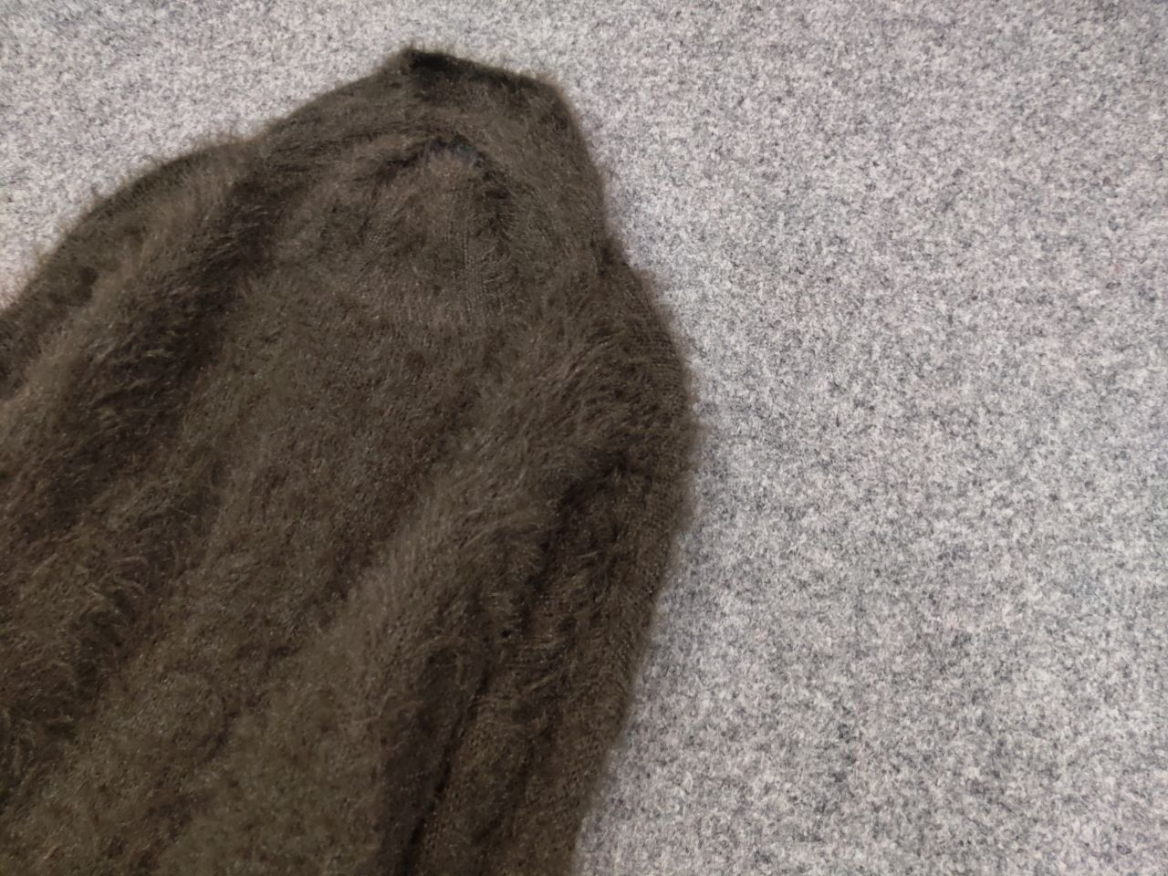 Japanese Brand Vintage Japanese Design Mohair Style fuzzy Sweater Y2K Style Size US L / EU 52-54 / 3 - 4 Thumbnail