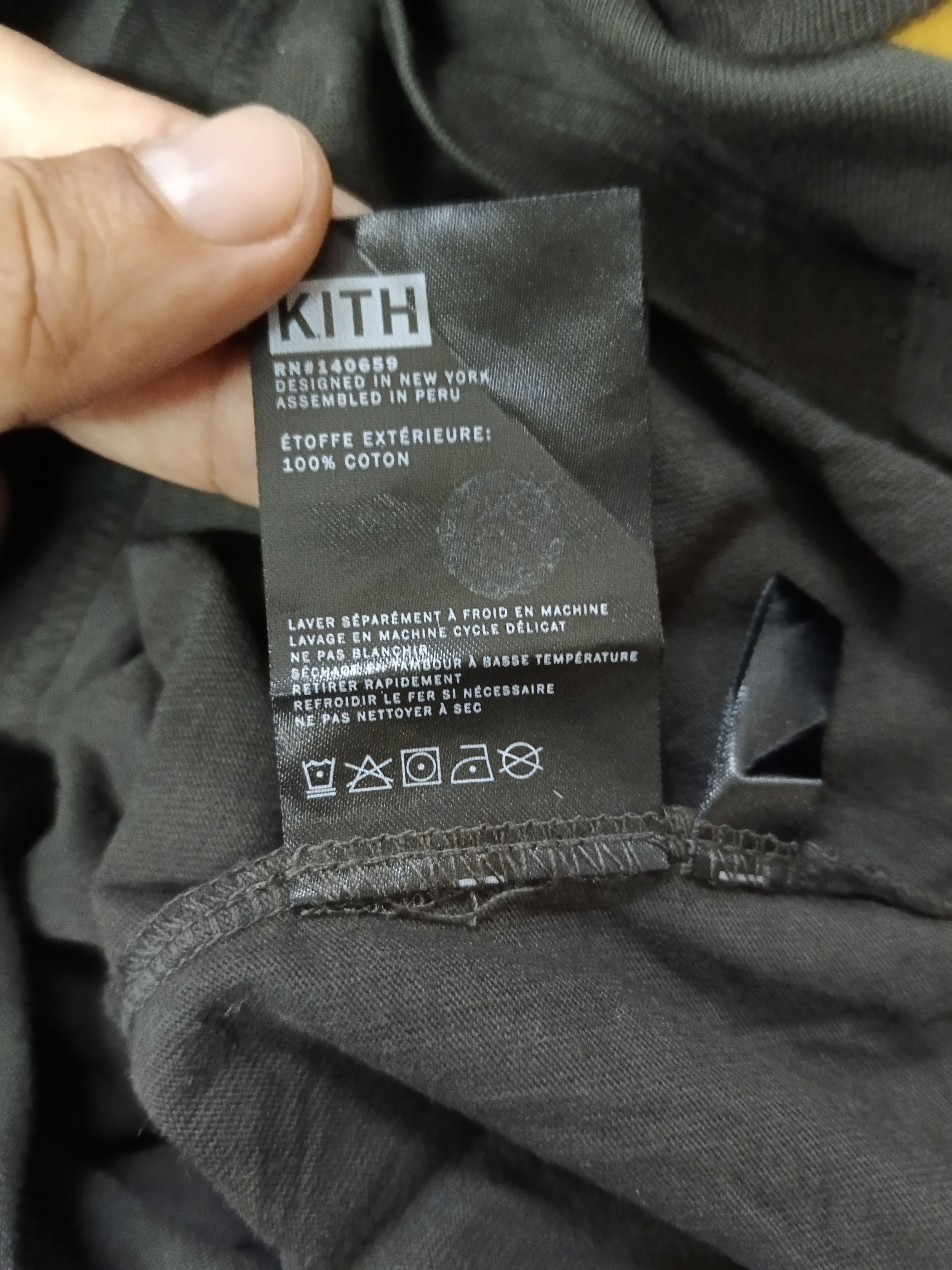 Kith KITH🔥 LONG SLEEVE T SHIRT Size US L / EU 52-54 / 3 - 5 Thumbnail