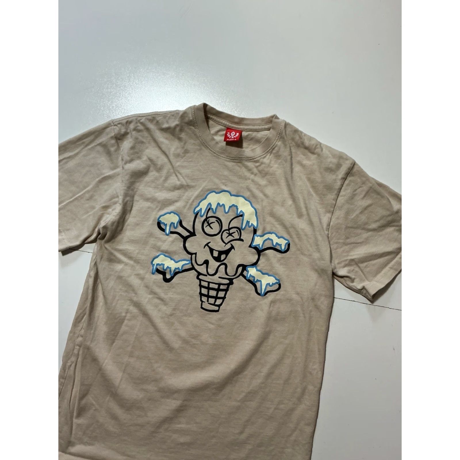 Vintage VINTAGE BBC Ice Cream Crossbones Frosted Graphic S/S T-Shirt Sz. S Mens Size US S / EU 44-46 / 1 - 4 Thumbnail