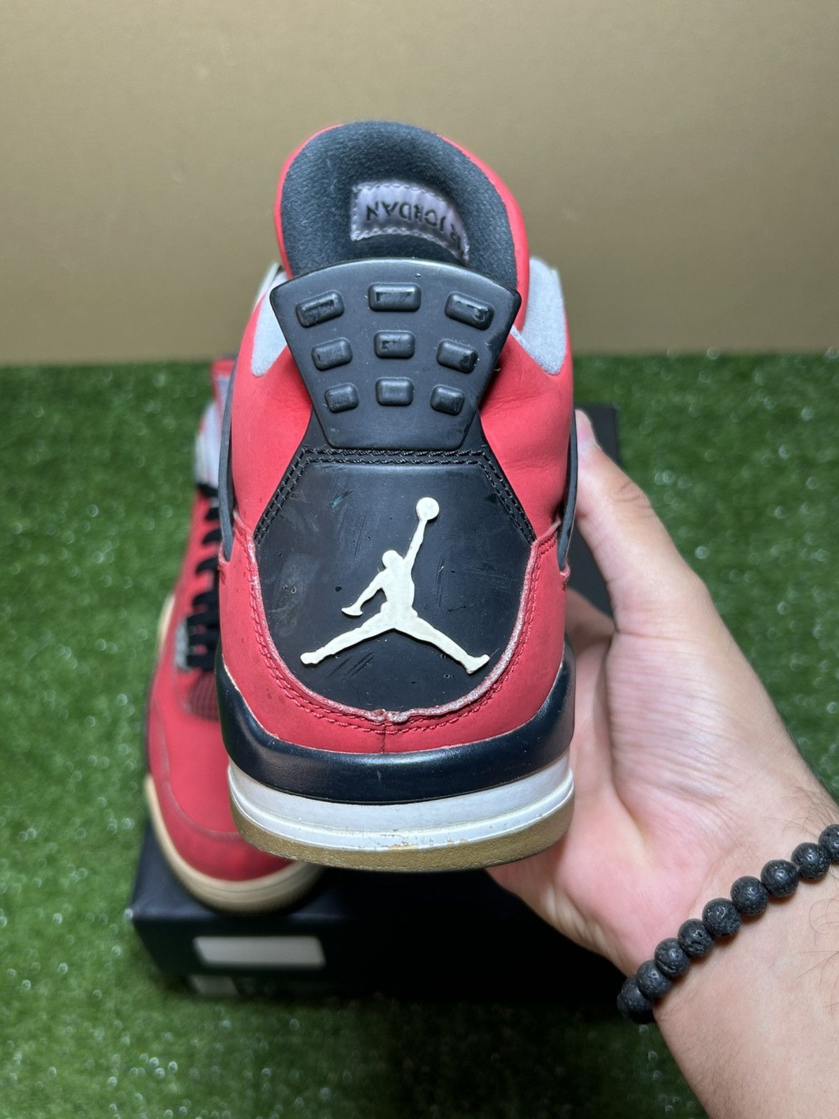 Jordan Brand Jordan 4 toro bravo 2013 Size US 10.5 / EU 43-44 - 3 Thumbnail
