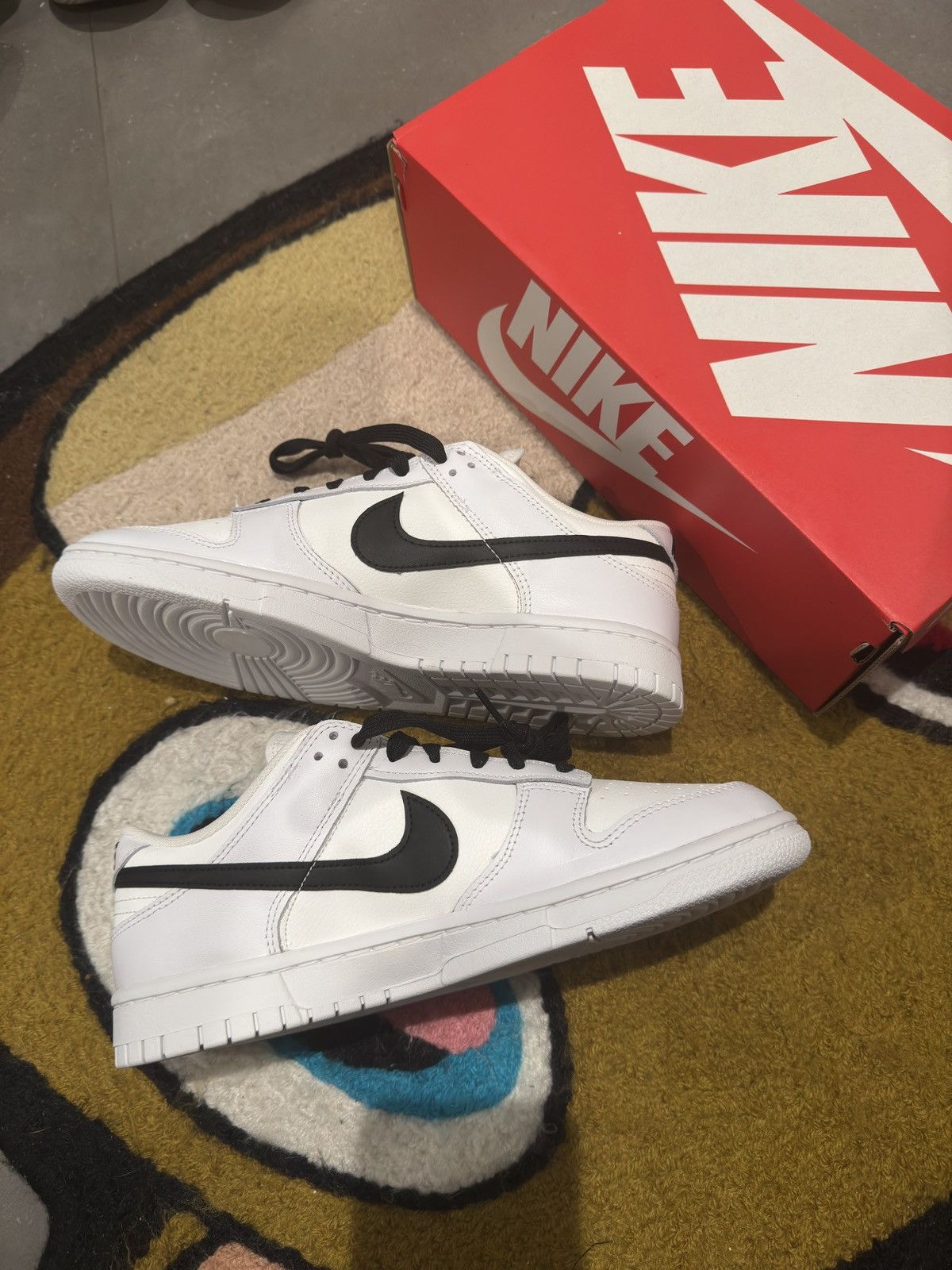 Nike Nike Dunk Low Reverse Panda Size US 8.5 / EU 41-42 - 2 Thumbnail