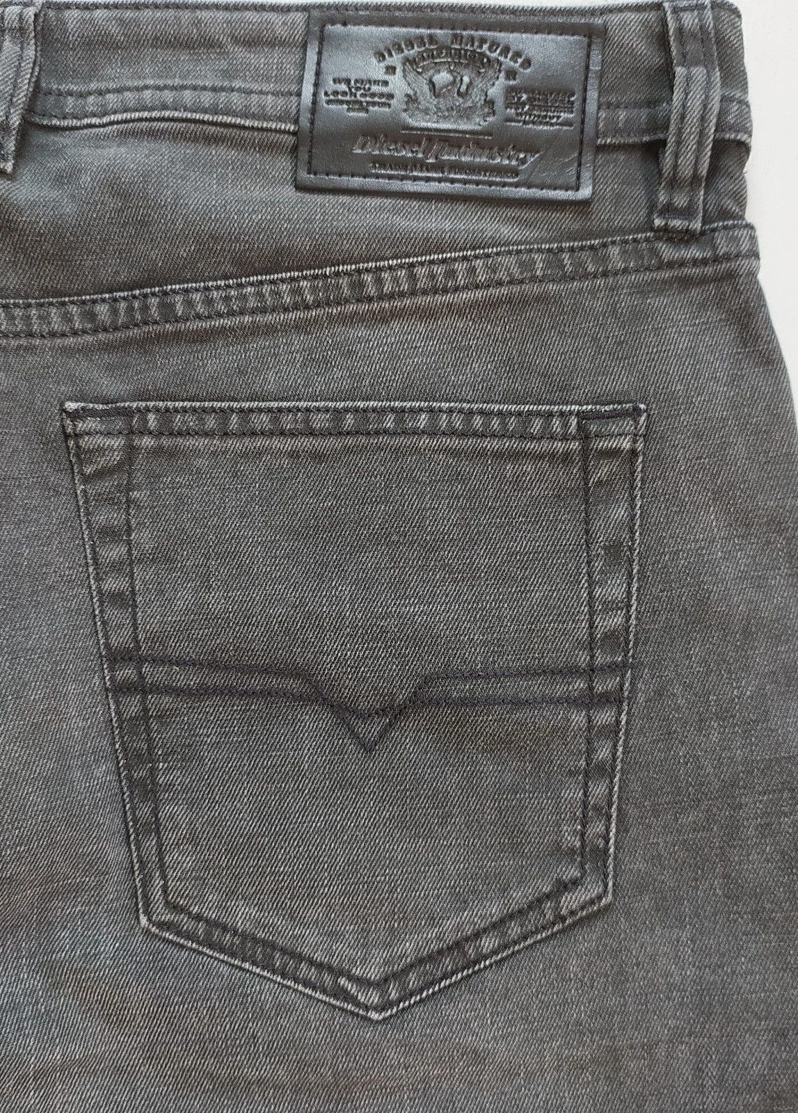 Diesel Diesel BUSTER-X L.34 MENS JEANS T/9788 Size US 34 / EU 50 - 10 Thumbnail