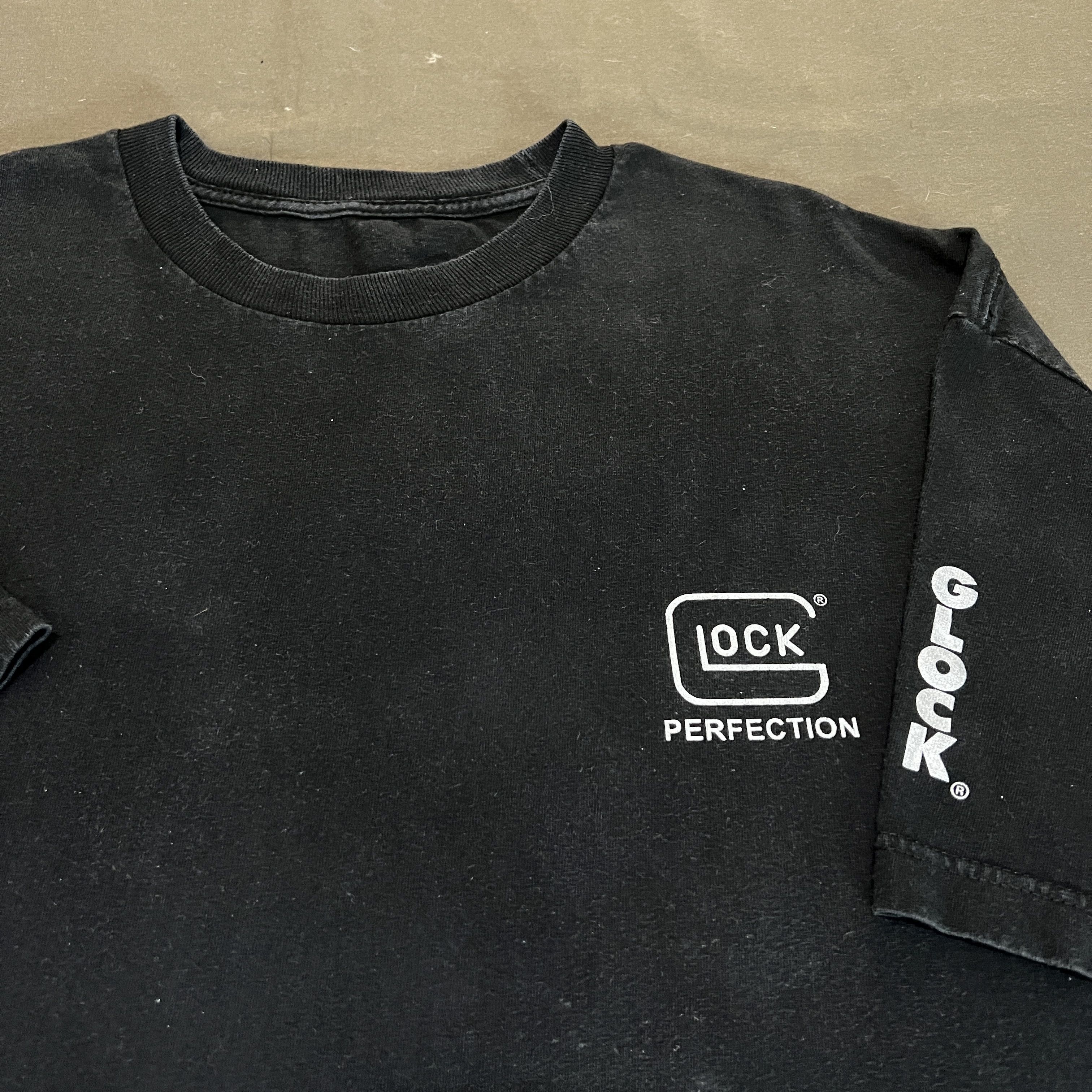 Vintage Vintage Y2K Glock Logo Promo Tee 911 gun Size US XL / EU 56 / 4 - 1 Thumbnail