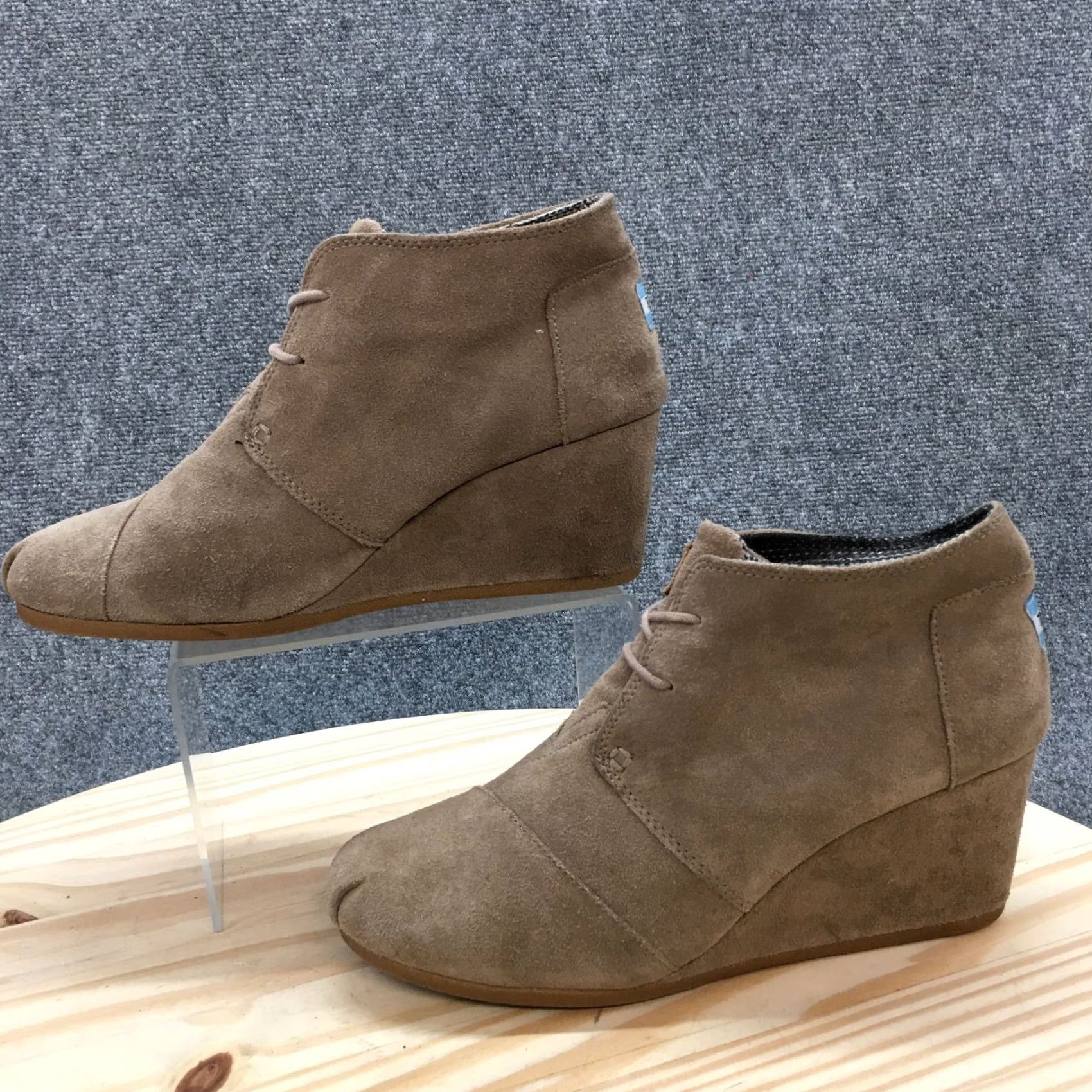 Toms TOMS Boots Womens 10 Desert Wedge Ankle Bootie Brown Suede Lace Up Round Toe Size US 10 / IT 40 - 4 Thumbnail