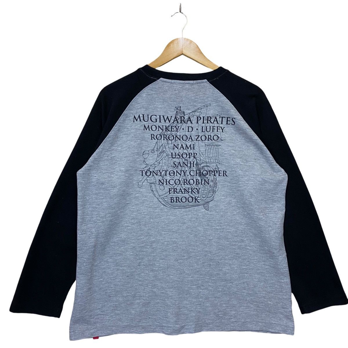 Anime One Piece Big Logo Crewneck Sweatshirt Size US L / EU 52-54 / 3 - 9 Thumbnail