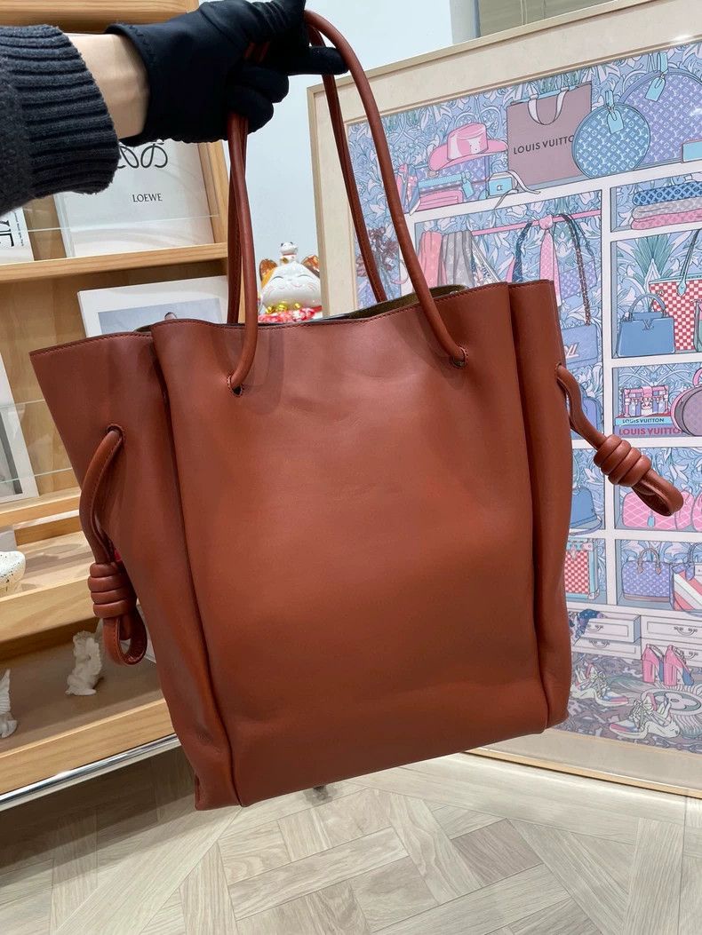 Loewe loewe Caramel coloured cowhide tote bag 2503-Nextarrow Size ONE SIZE - 1 Thumbnail