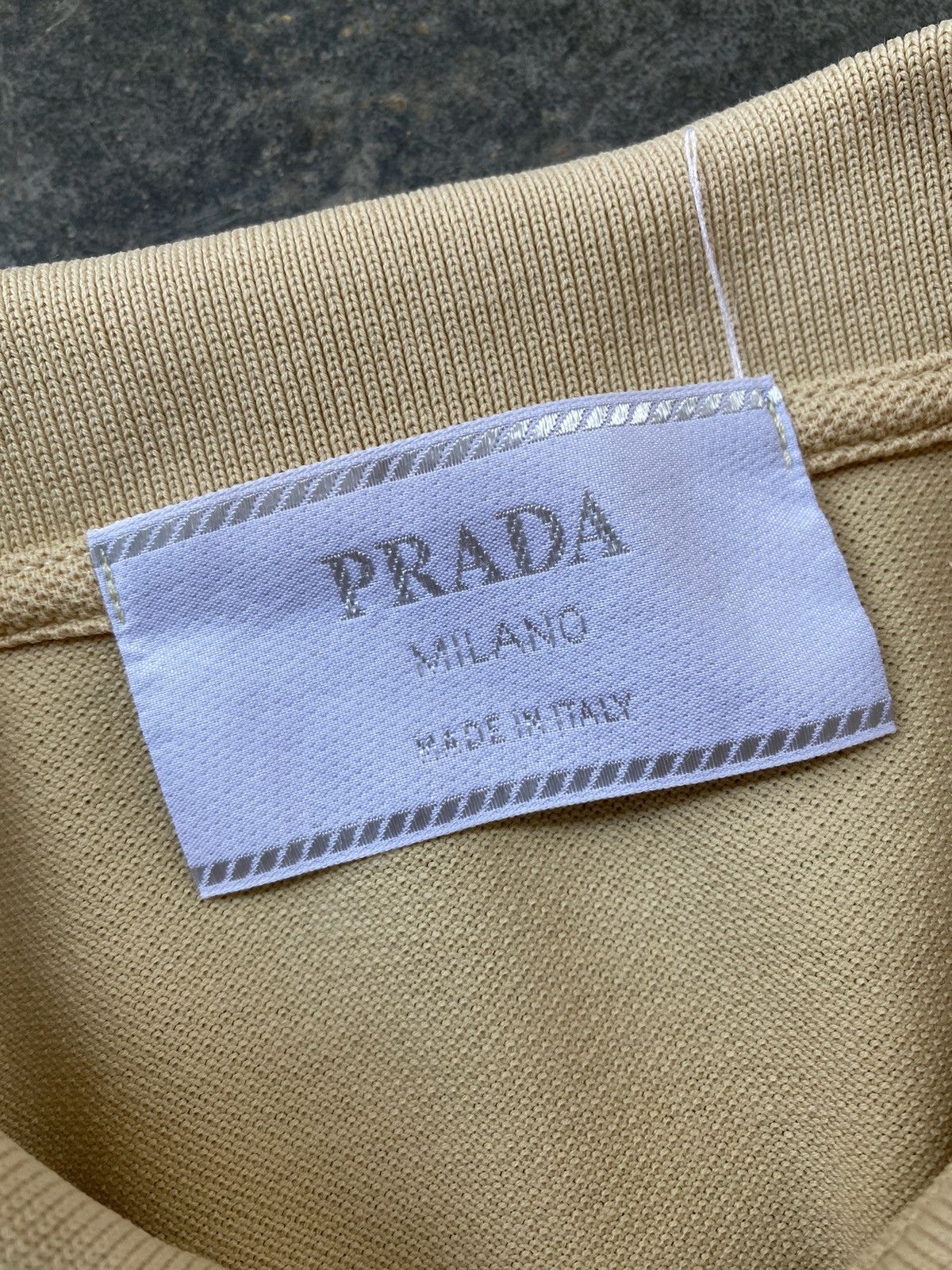 Prada Vintage Prada Beige Polo Shirt Size US S / EU 44-46 / 1 - 4 Thumbnail