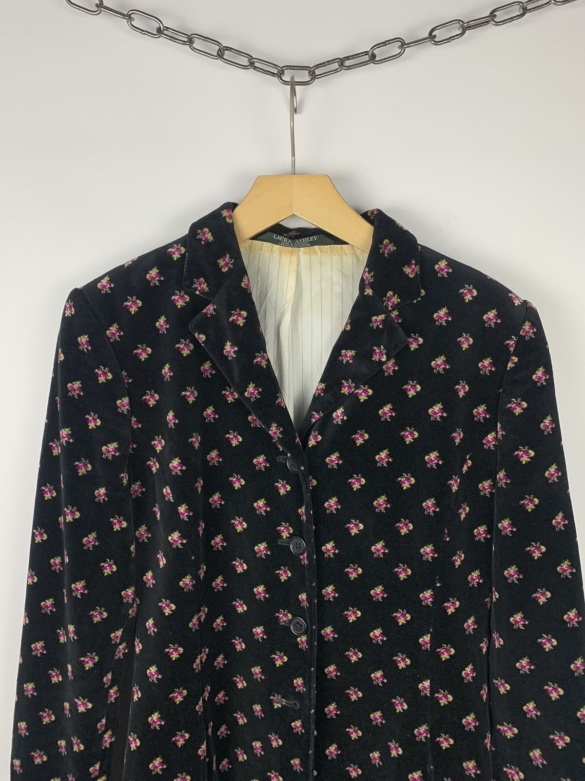 Laura Ashley Vintage Laura Ashley Floral Velour Coat Ladies Sz UK12 Size M / US 6-8 / IT 42-44 - 2 Thumbnail