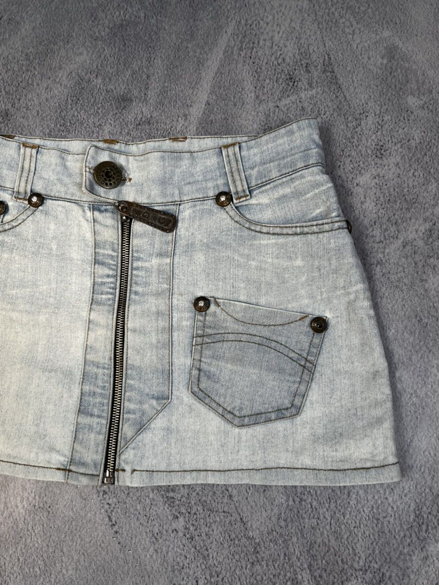 Japanese Brand × Vintage Vintage Y2K Dolce Gabbana style faded zip mini skirt Size 25" / US 0 / IT 36 - 3 Thumbnail