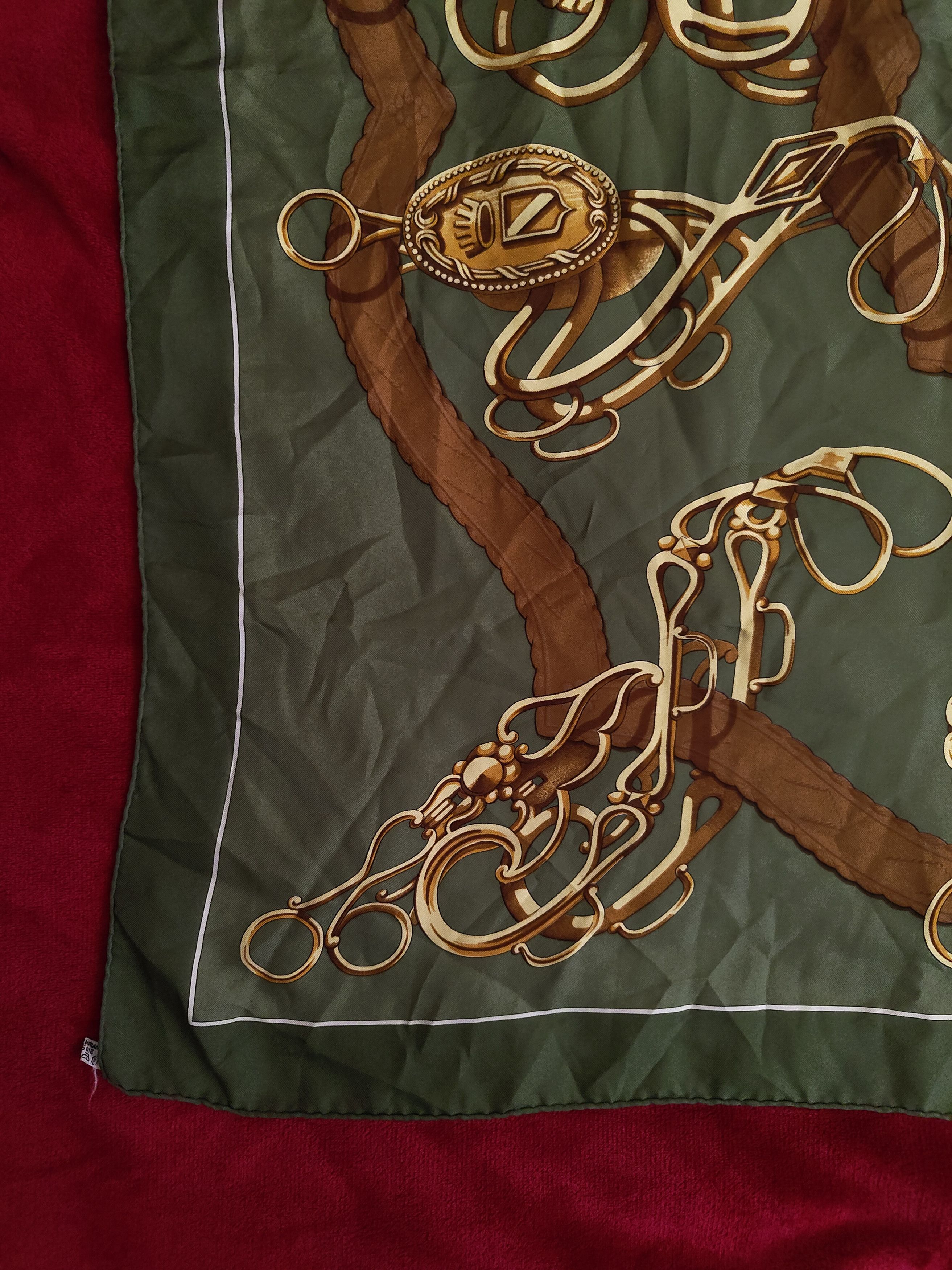 Hermes Silk scarf Hermes Guillemot 1974 in green Size ONE SIZE - 2 Thumbnail