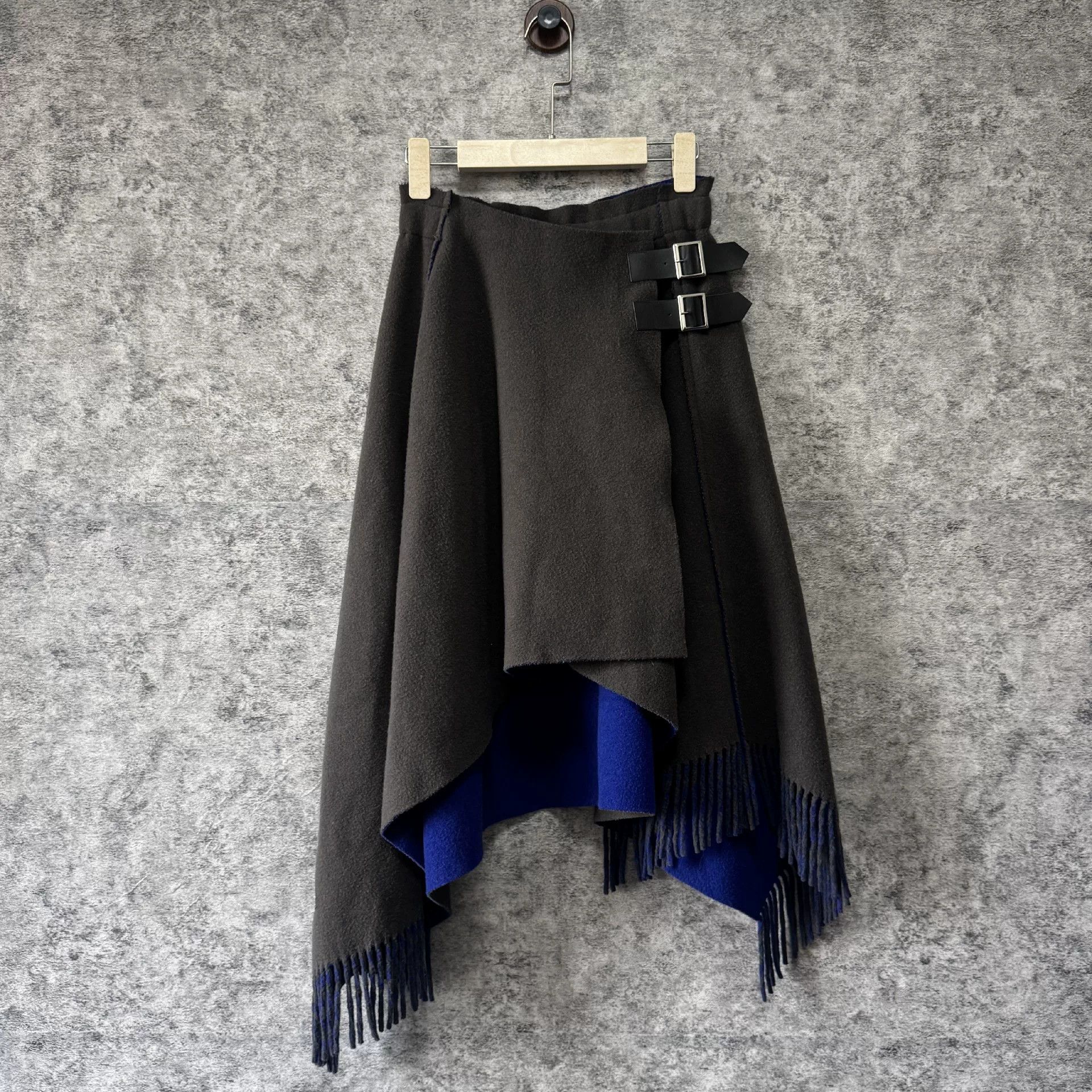 Sacai Sacai Wool Skirt us_2 Women Size 26" / US 2 / IT 38 - 1 Thumbnail