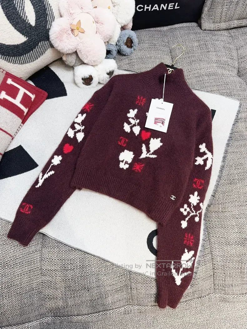 Chanel Chanel Ski series burgundy flower knitted sweater Size XS / US 0-2 / IT 36-38 - 3 Thumbnail