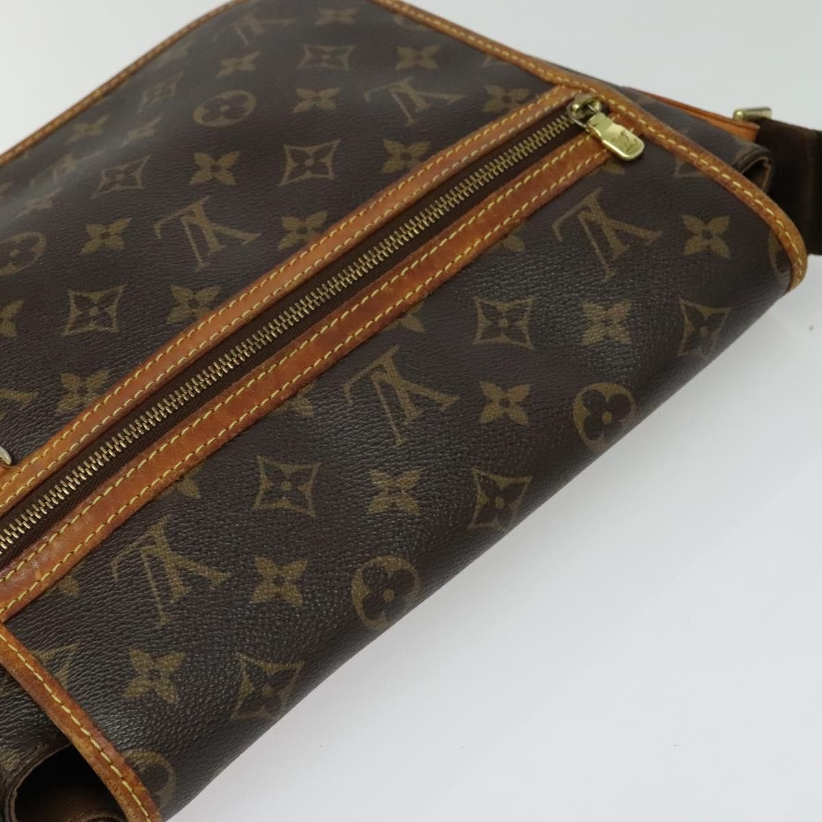 Louis Vuitton LOUIS VUITTON Monogram Messenger Bosphore PM Shoulder Bag Size ONE SIZE - 6 Thumbnail