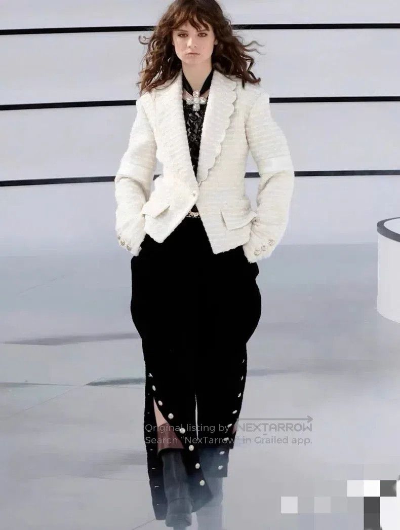 Chanel Chanel 20 Equestrian Wave Jacket Size XS / US 0-2 / IT 36-38 - 9 Thumbnail
